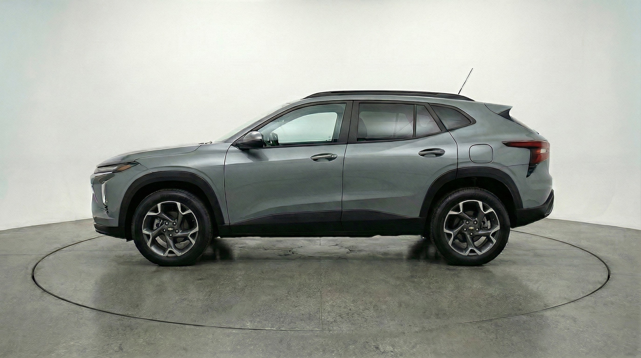 Thumbnail: 2025 Chevrolet Trax - 5