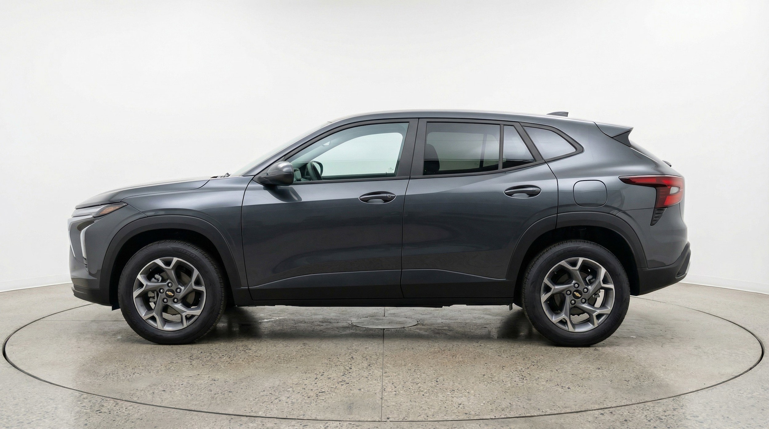 Thumbnail: 2025 Chevrolet Trax - 5