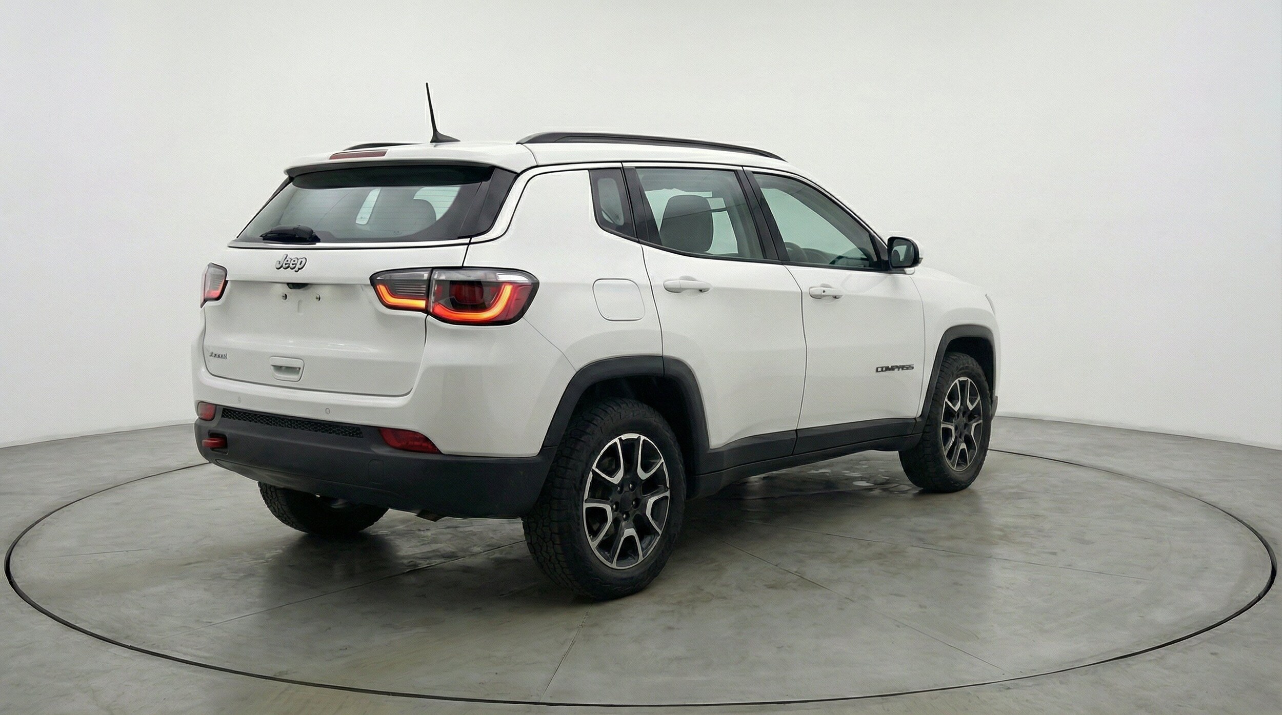 Thumbnail: 2025 Jeep Compass - 9