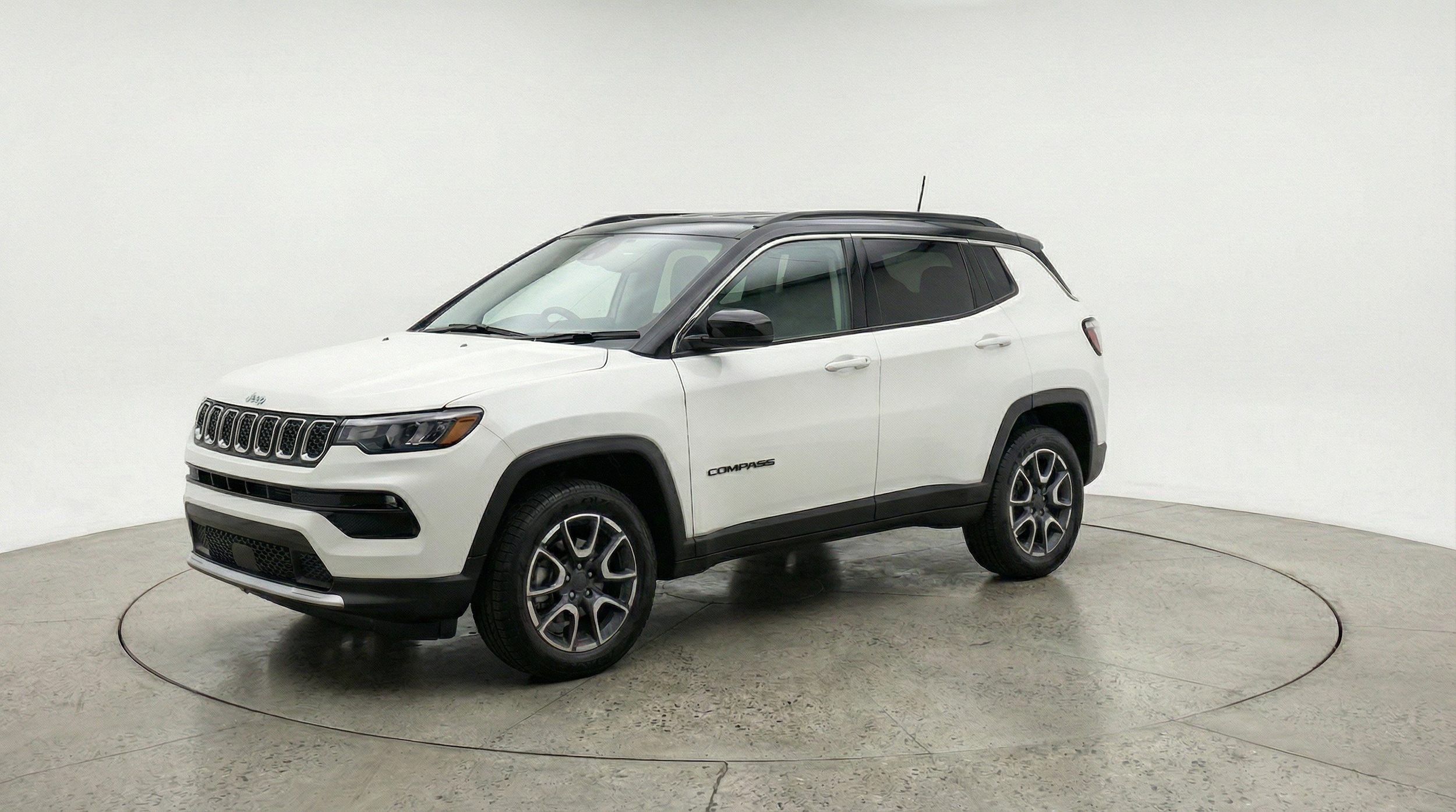 Thumbnail: 2025 Jeep Compass - 3