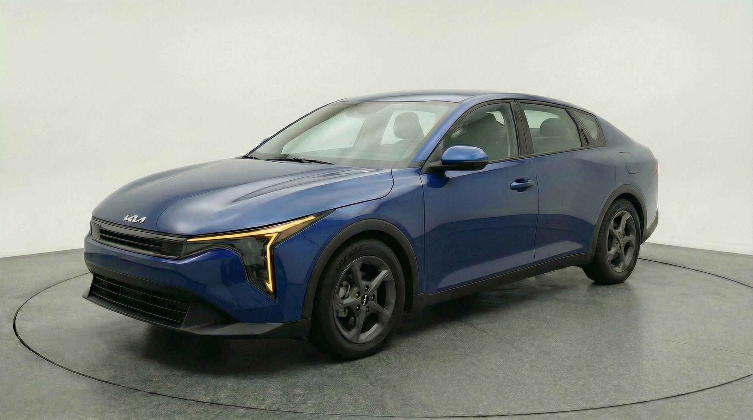 Thumbnail: 2025 Kia K4 - 3