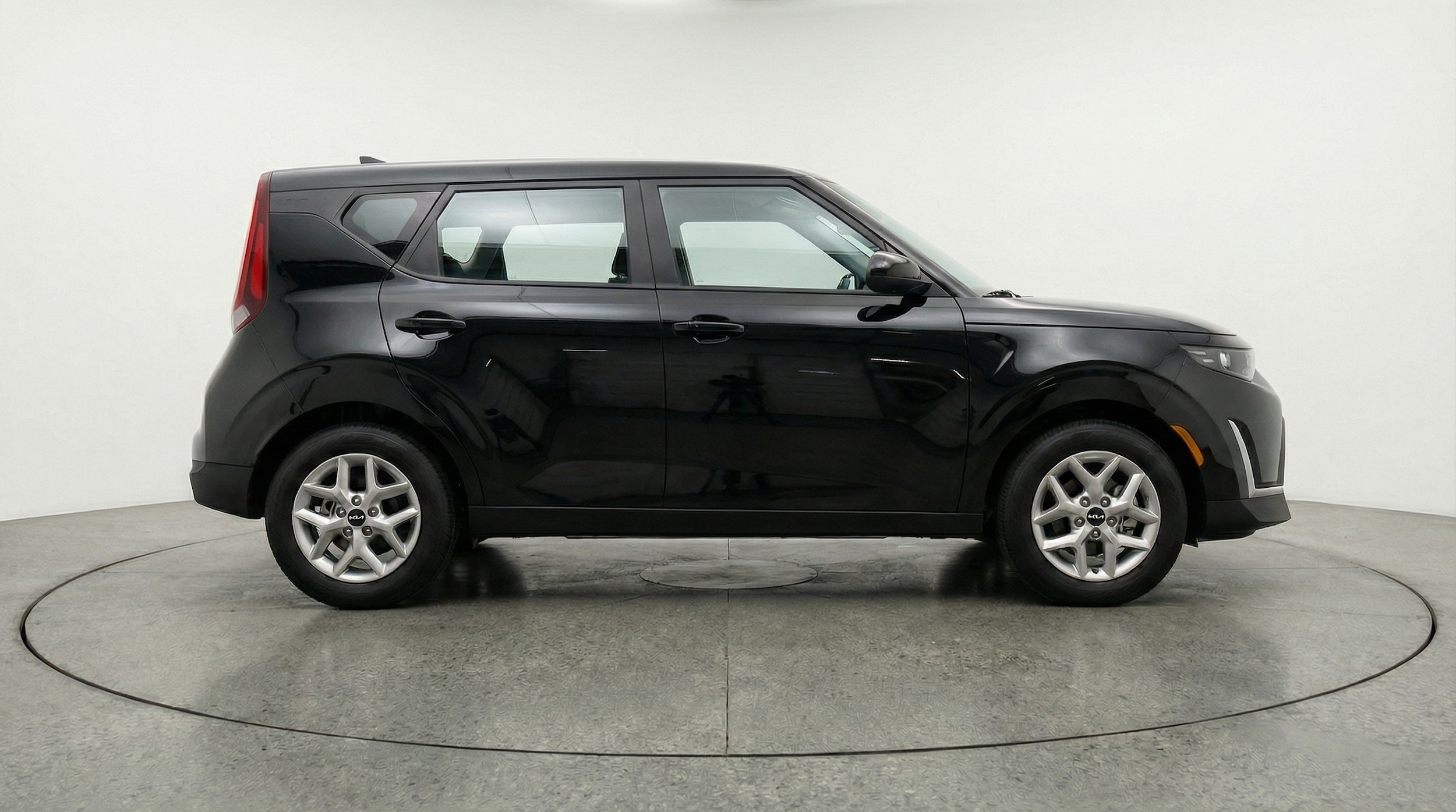 Thumbnail: 2025 Kia Soul - 8