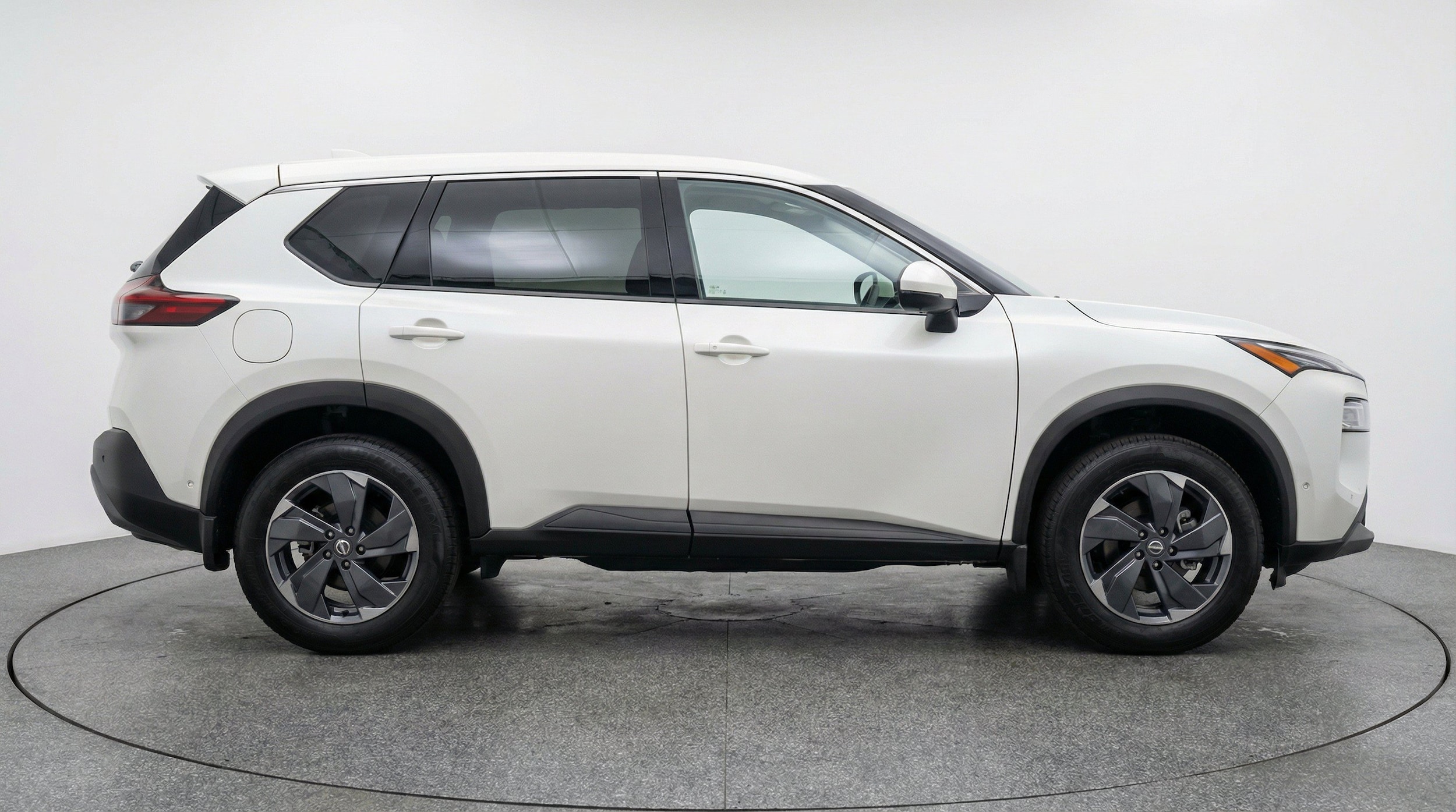 Thumbnail: 2025 Nissan Rogue - 10