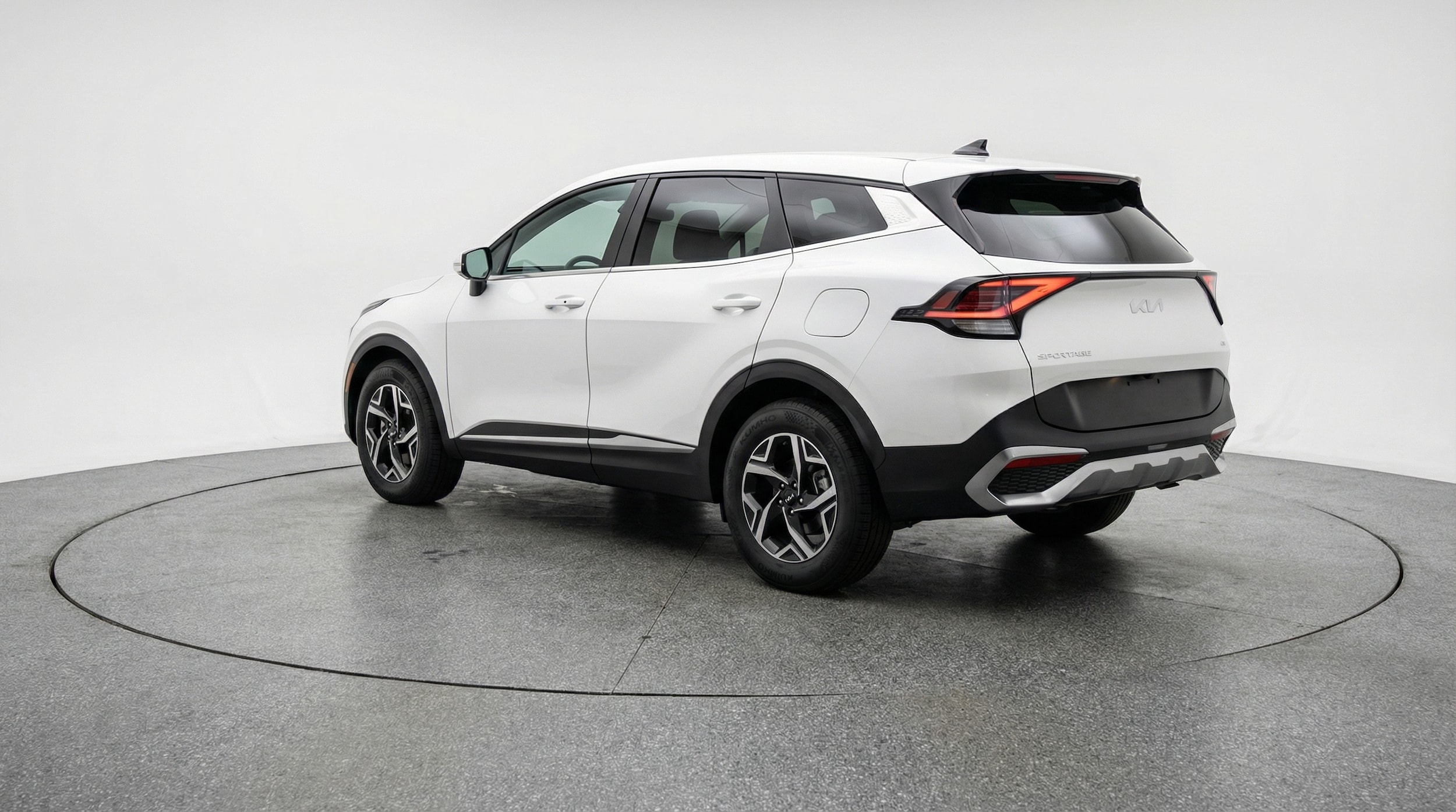 Thumbnail: 2025 Kia Sportage - 5