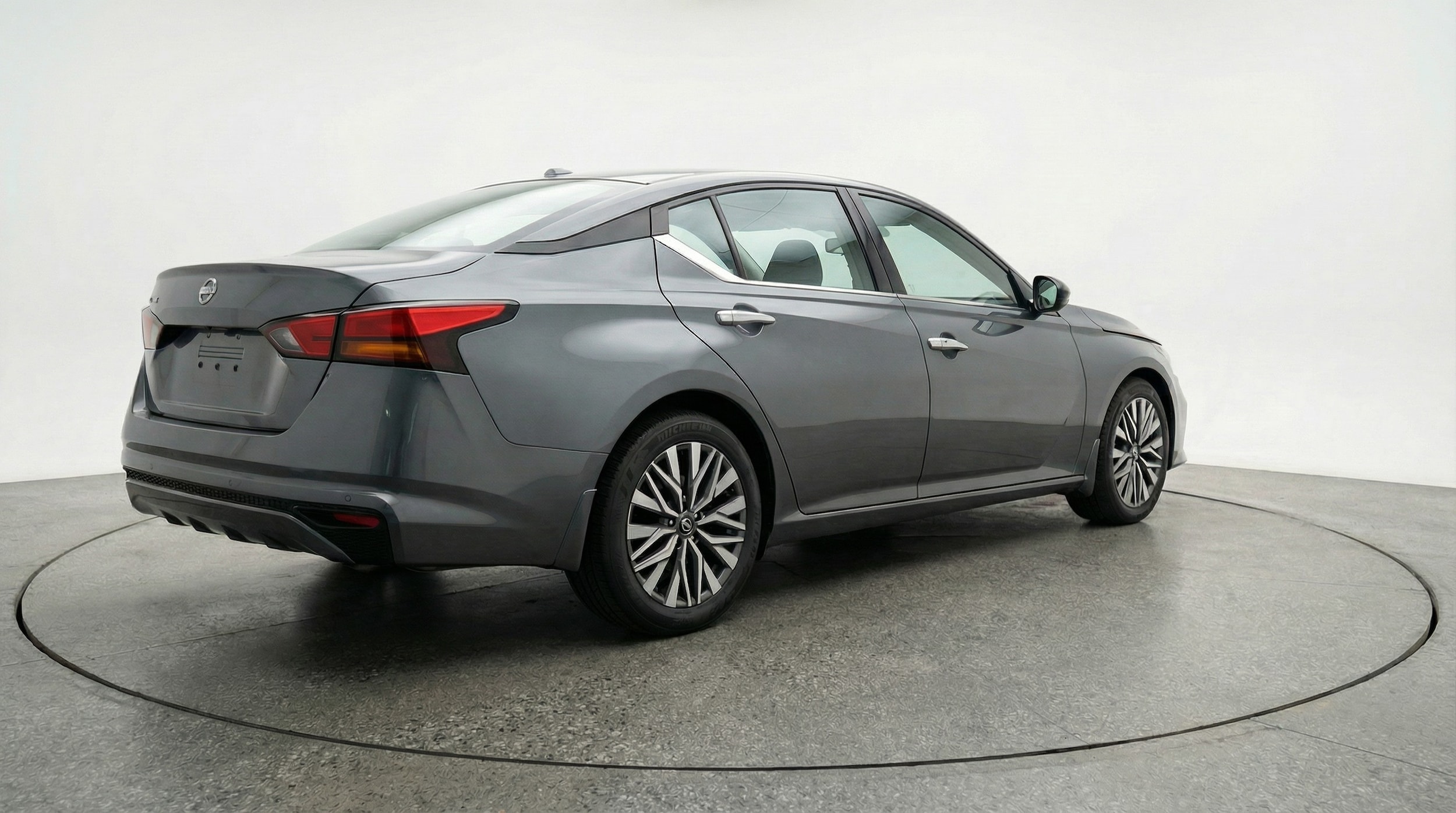 Thumbnail: 2025 Nissan Altima - 7