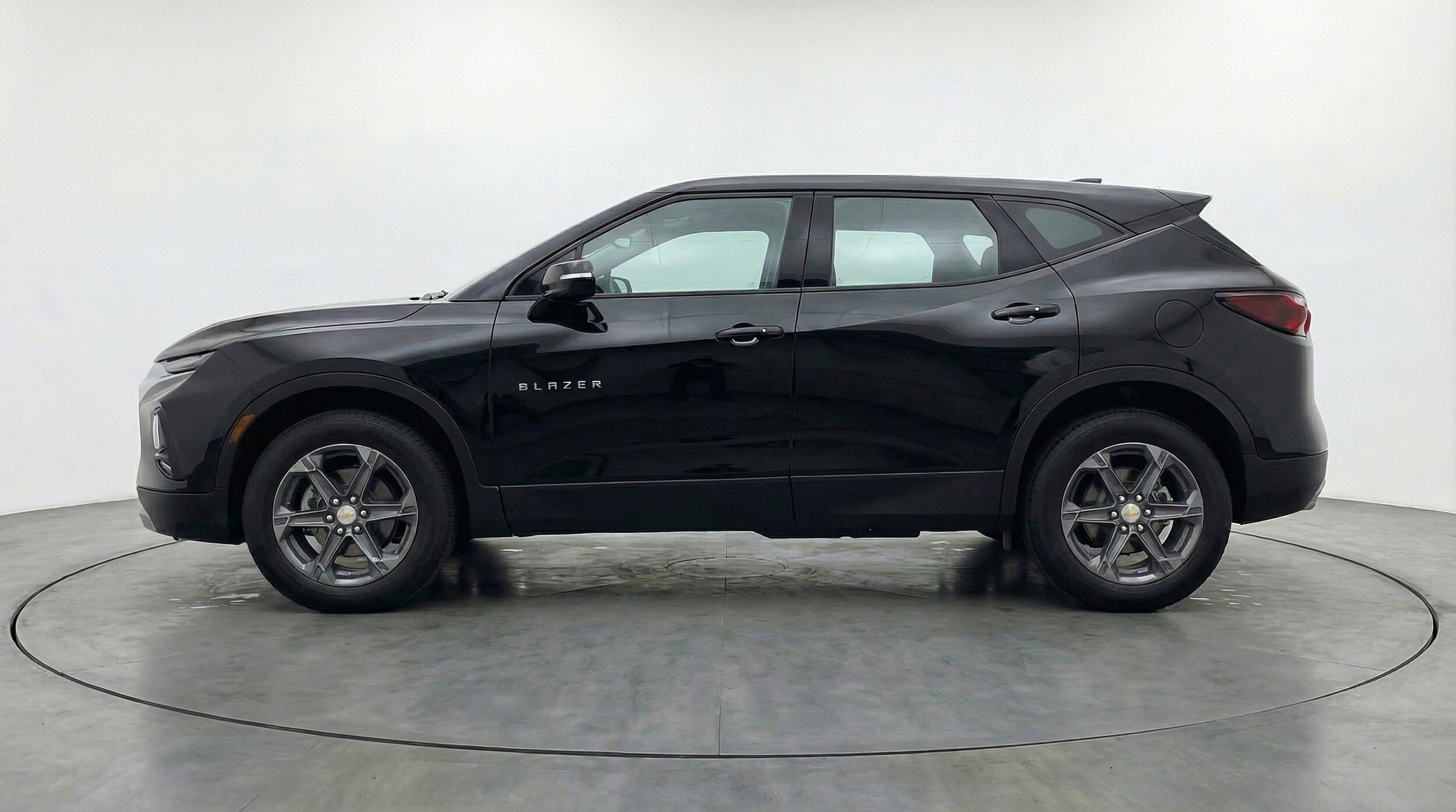 Thumbnail: 2025 Chevrolet Blazer - 5