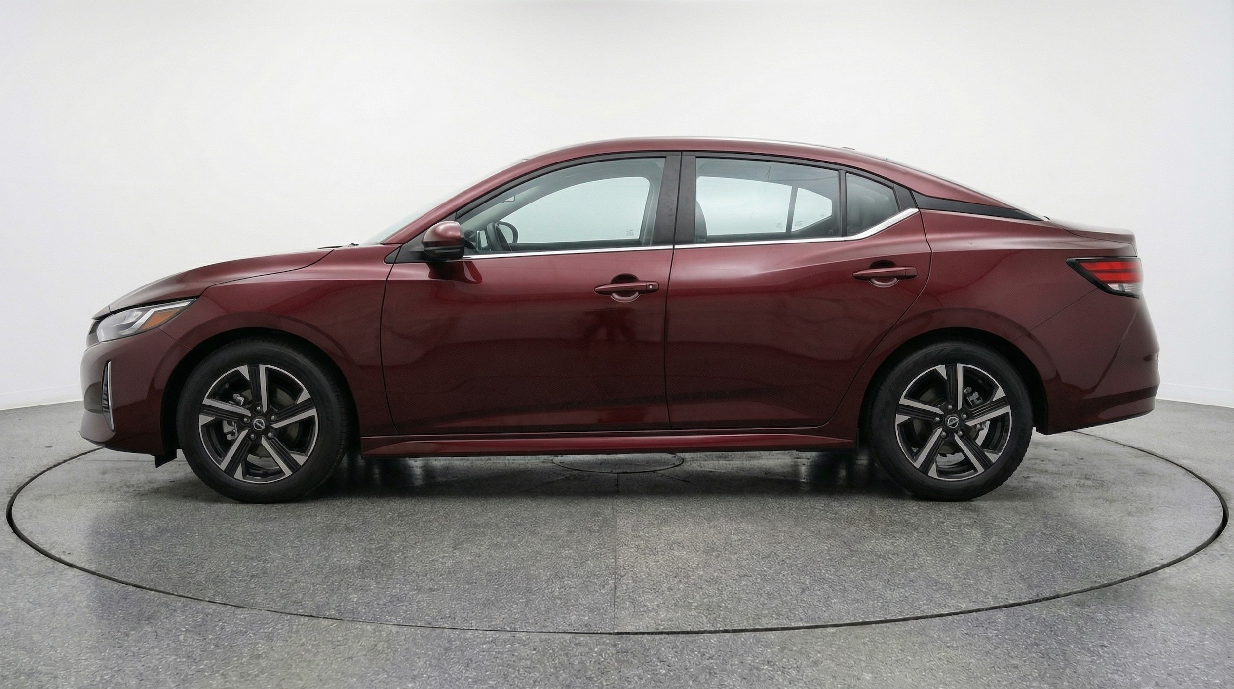 Thumbnail: 2025 Nissan Sentra - 4