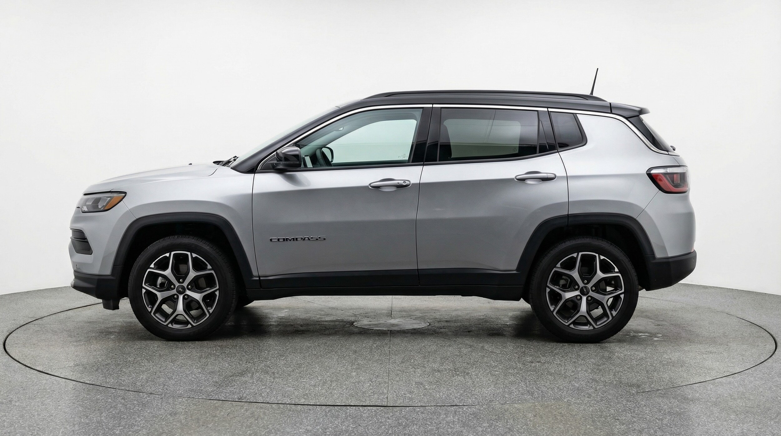 Thumbnail: 2025 Jeep Compass - 4