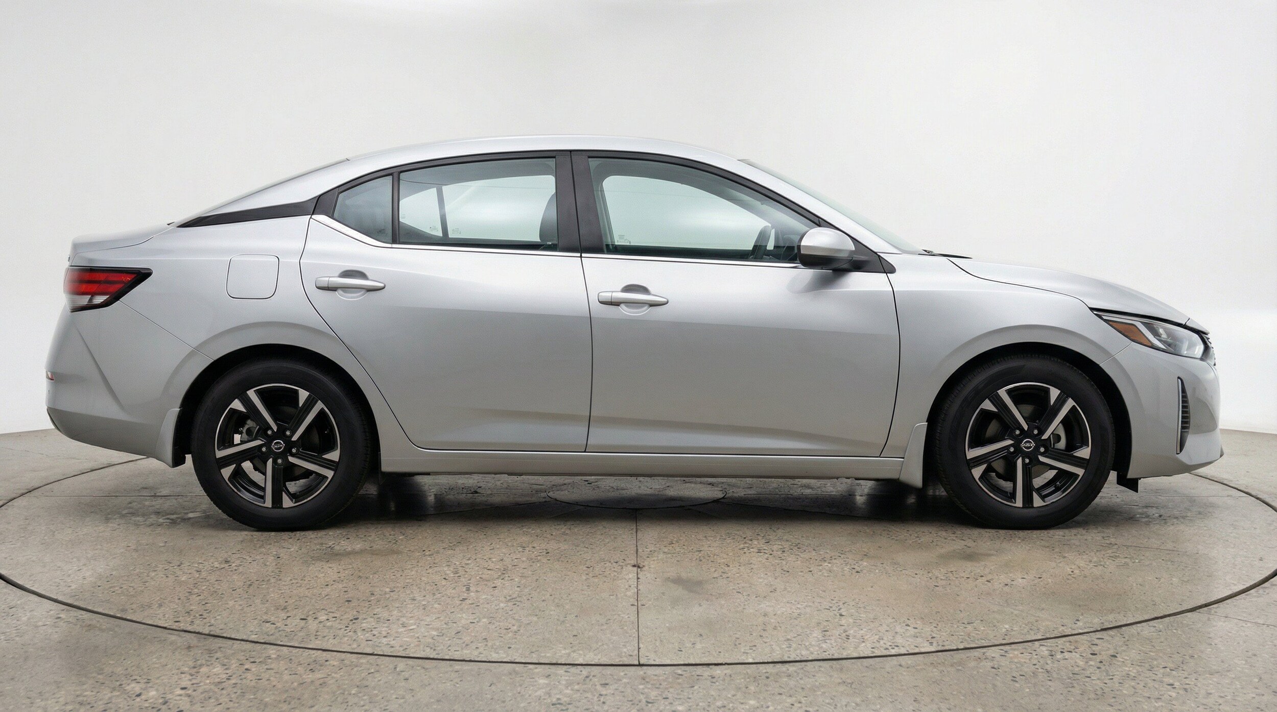 Thumbnail: 2025 Nissan Sentra - 11