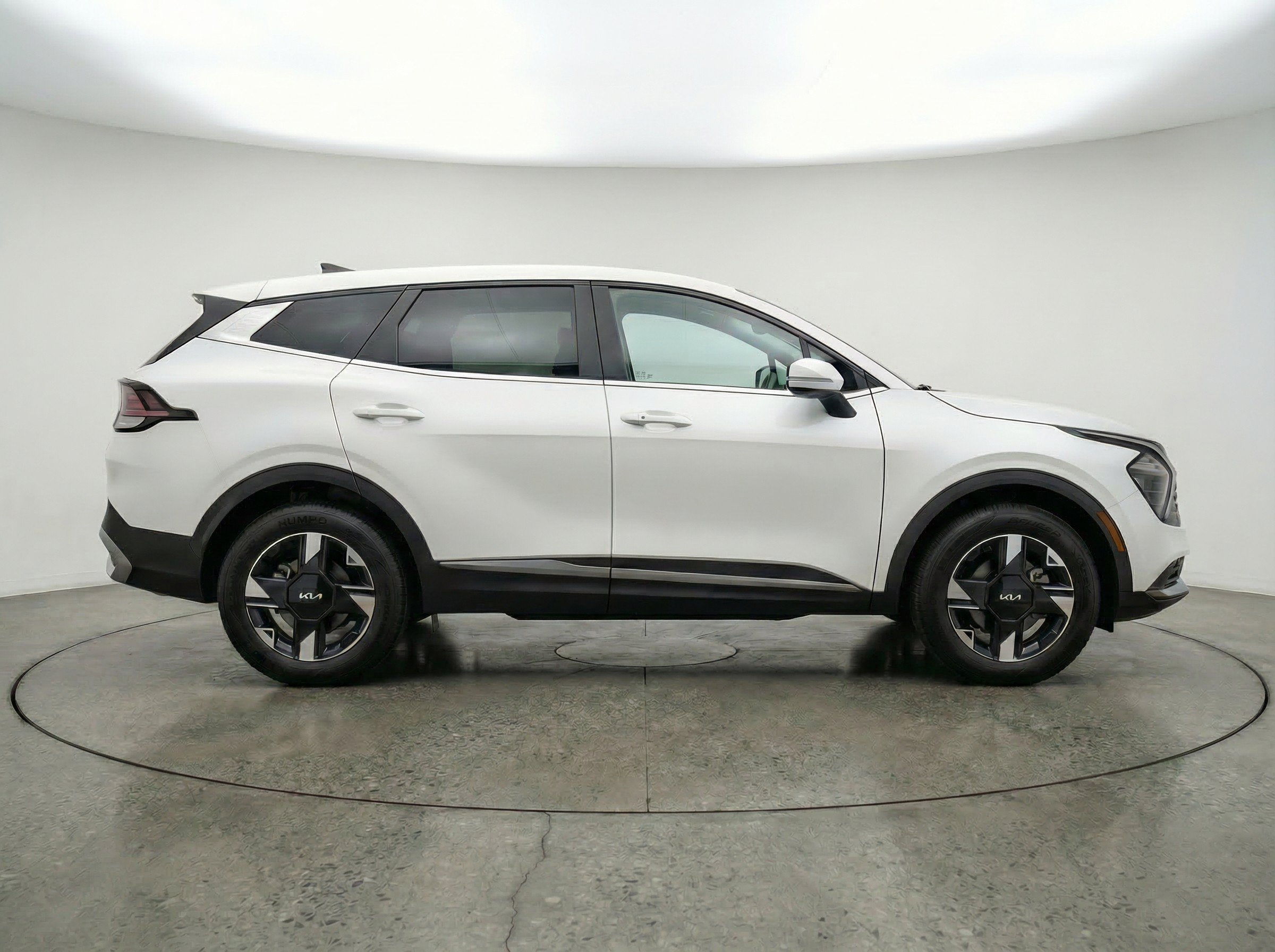 Thumbnail: 2026 Kia Sportage - 11
