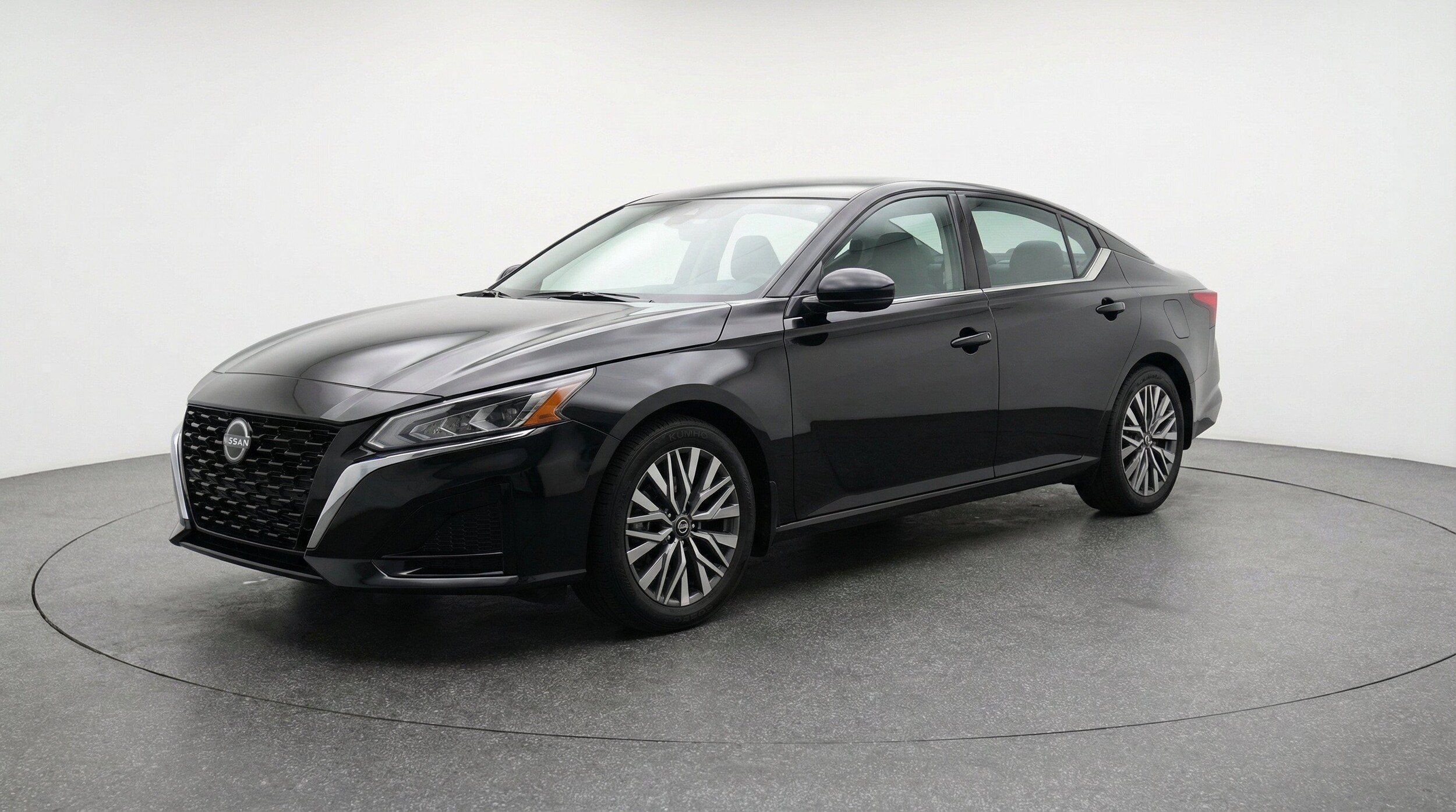 Thumbnail: 2026 Nissan Altima - 3