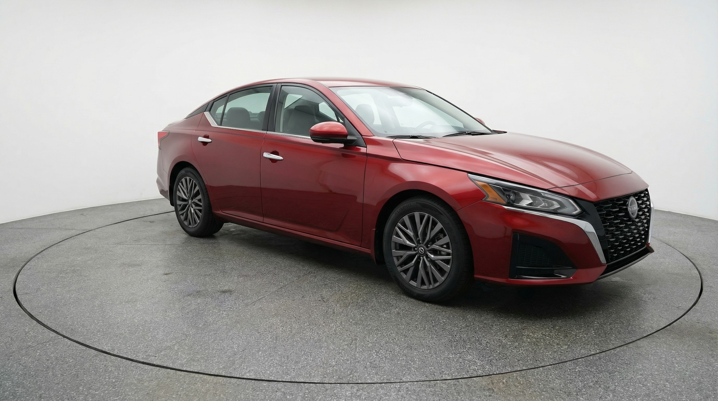 Thumbnail: 2025 Nissan Altima - 1