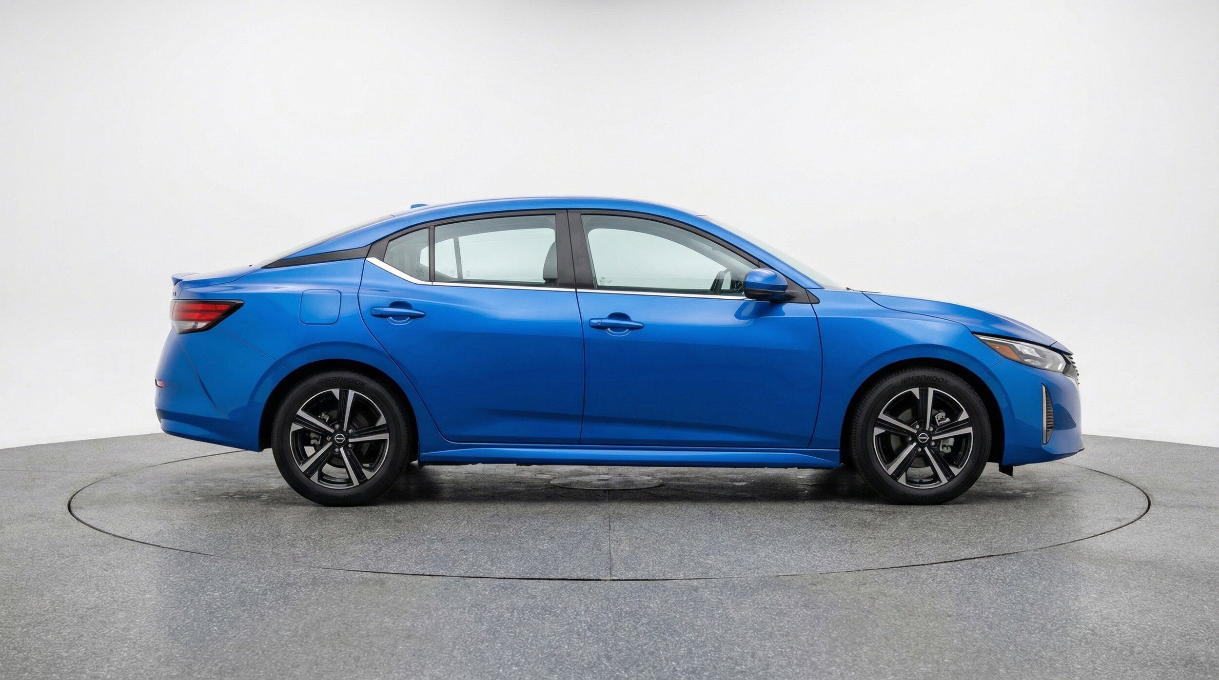 Thumbnail: 2025 Nissan Sentra - 11