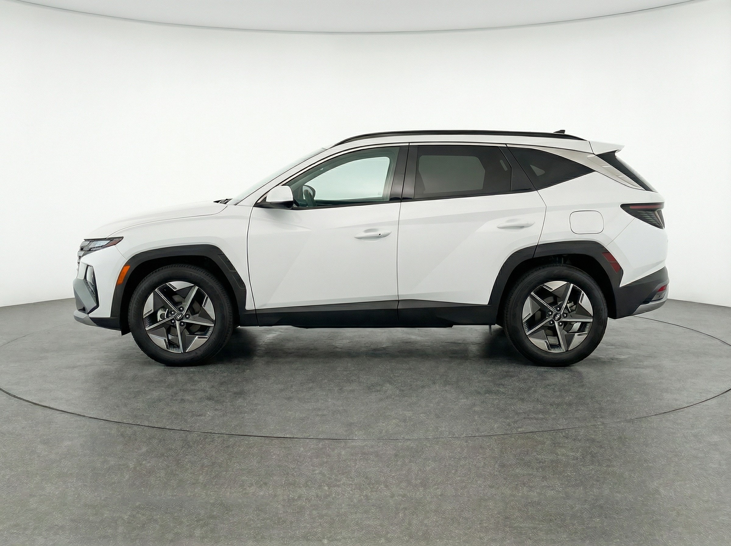 Thumbnail: 2025 Hyundai Tucson - 4