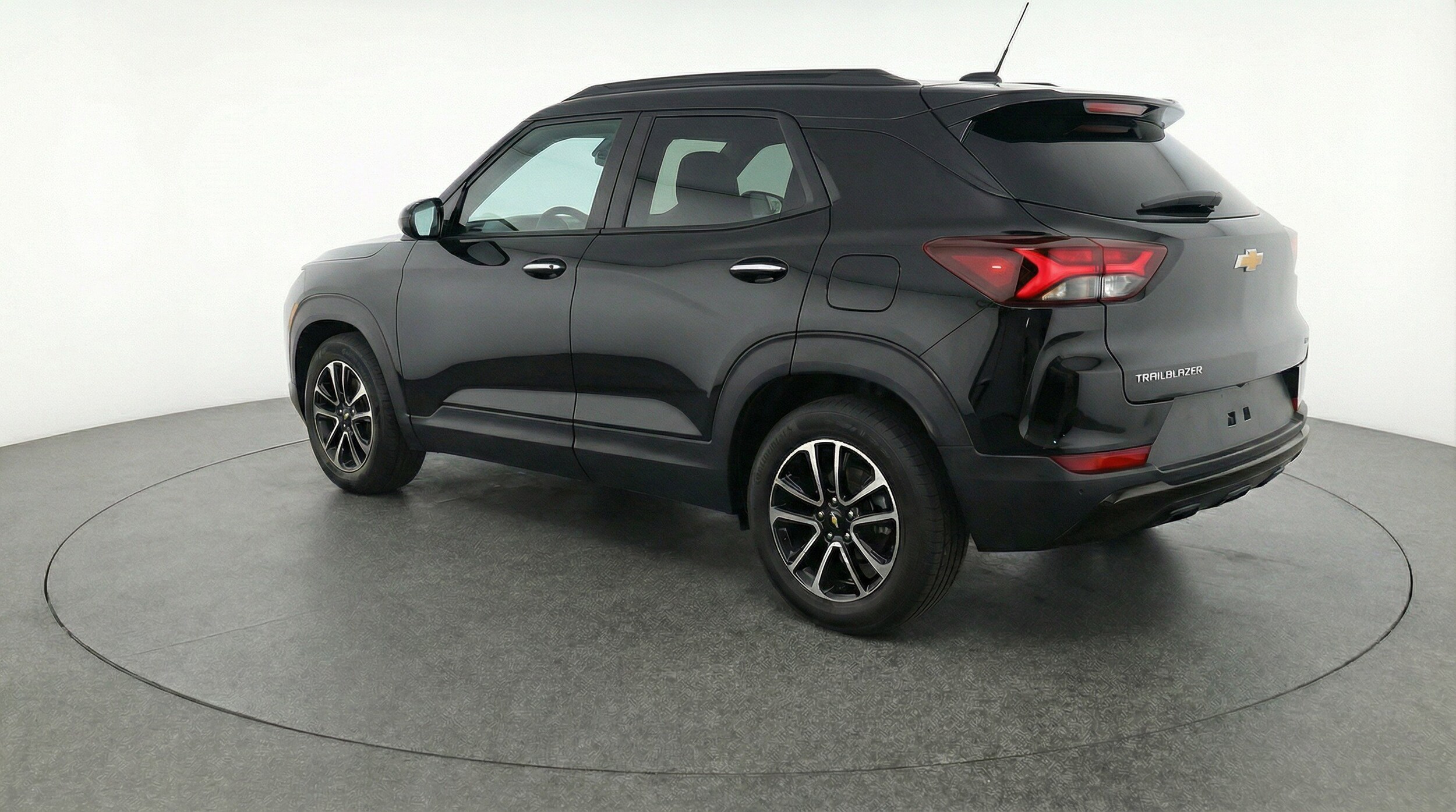 Thumbnail: 2025 Chevrolet TrailBlazer - 6