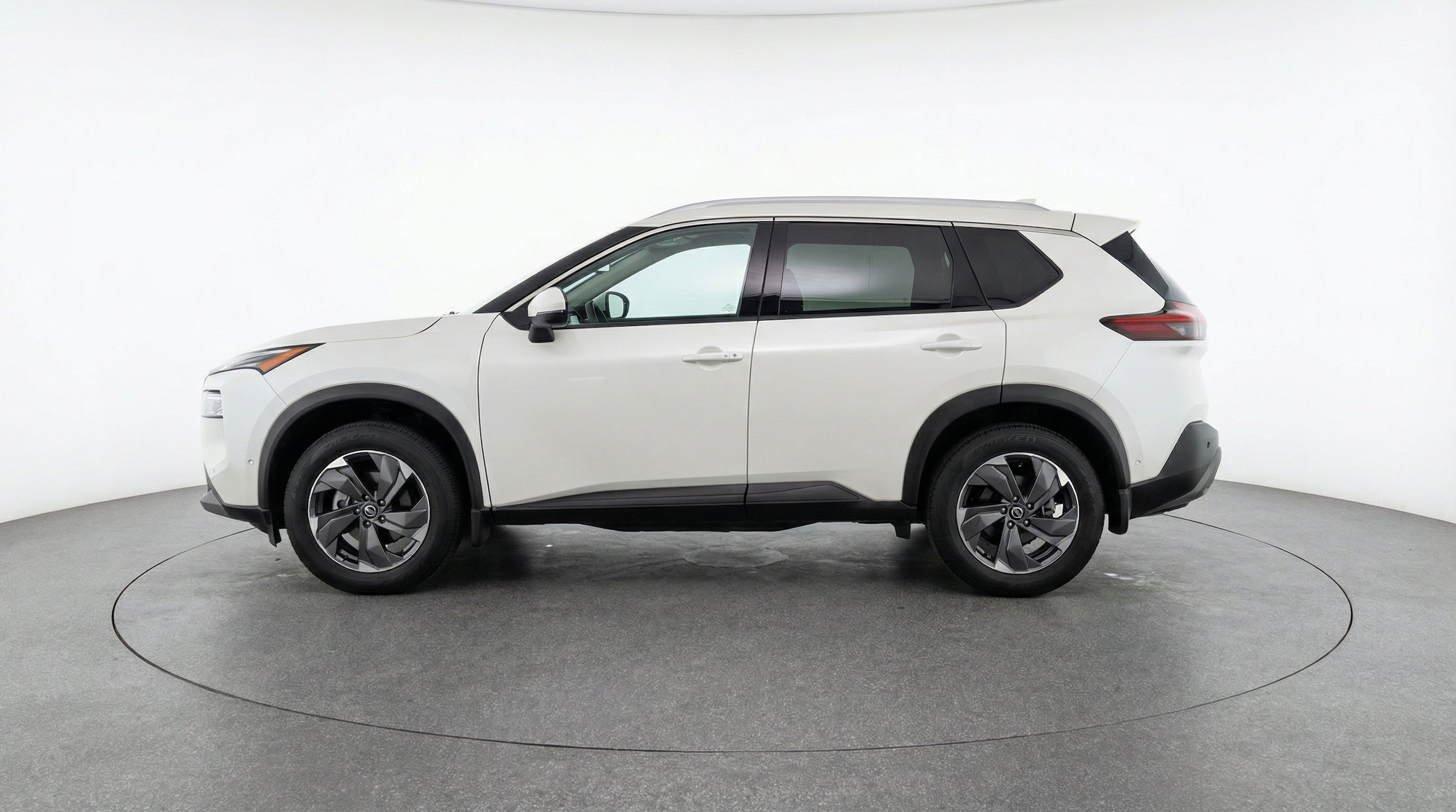 Thumbnail: 2026 Nissan Rogue - 5