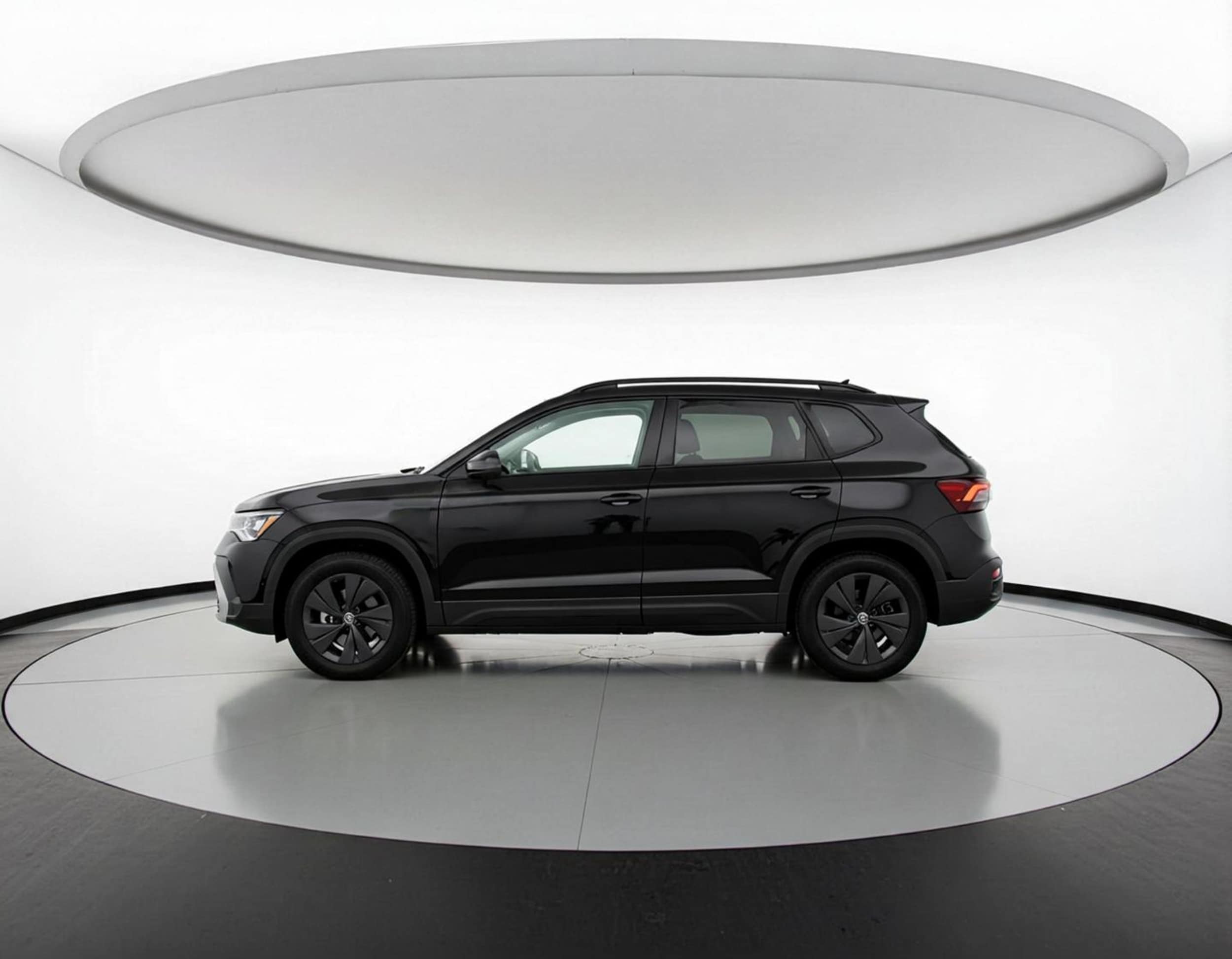 Thumbnail: 2025 Volkswagen Taos - 4