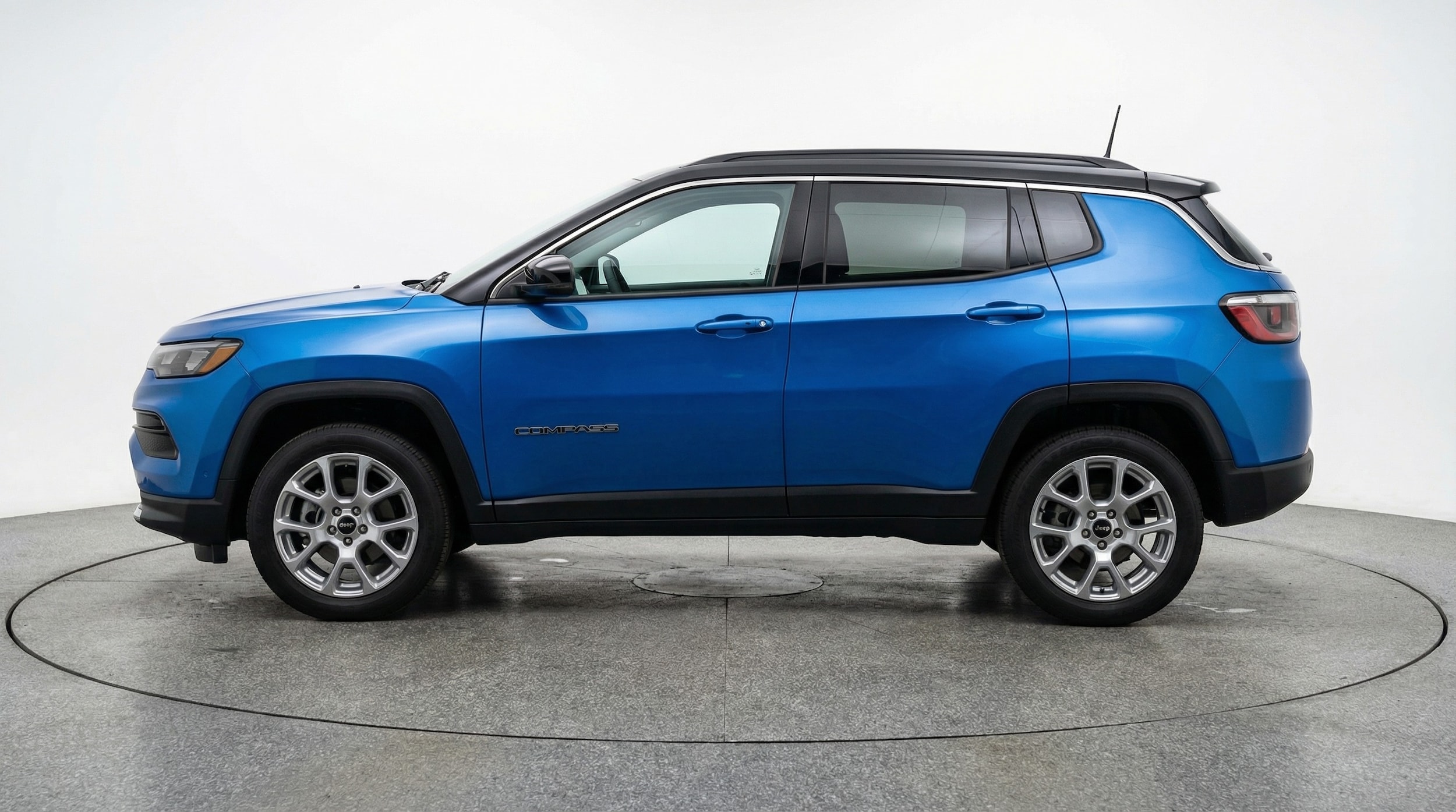 Thumbnail: 2025 Jeep Compass - 4