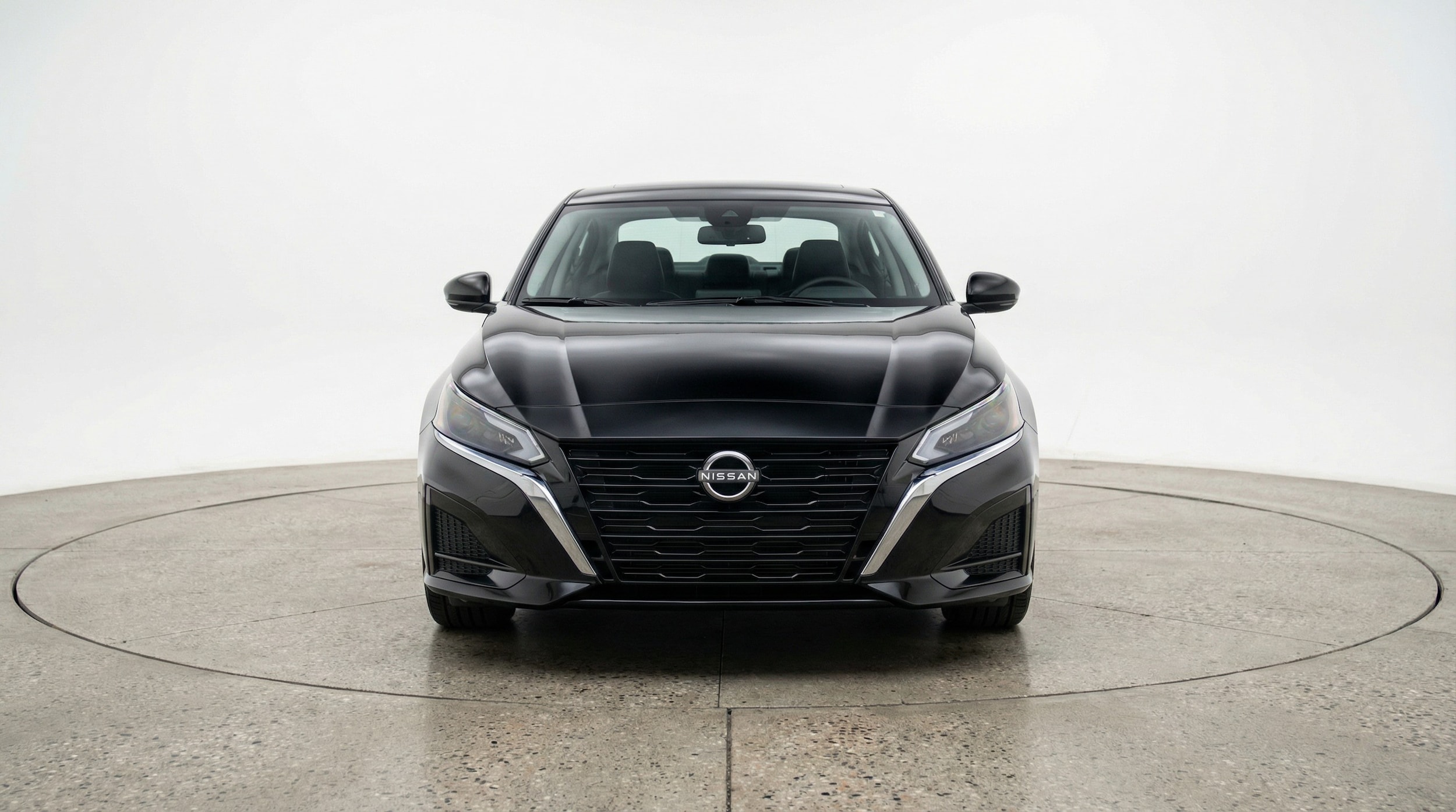 Thumbnail: 2025 Nissan Altima - 2