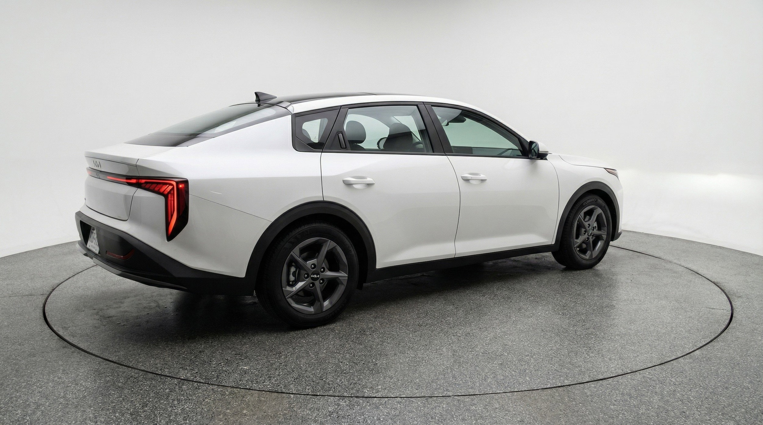 Thumbnail: 2025 Kia K4 - 9