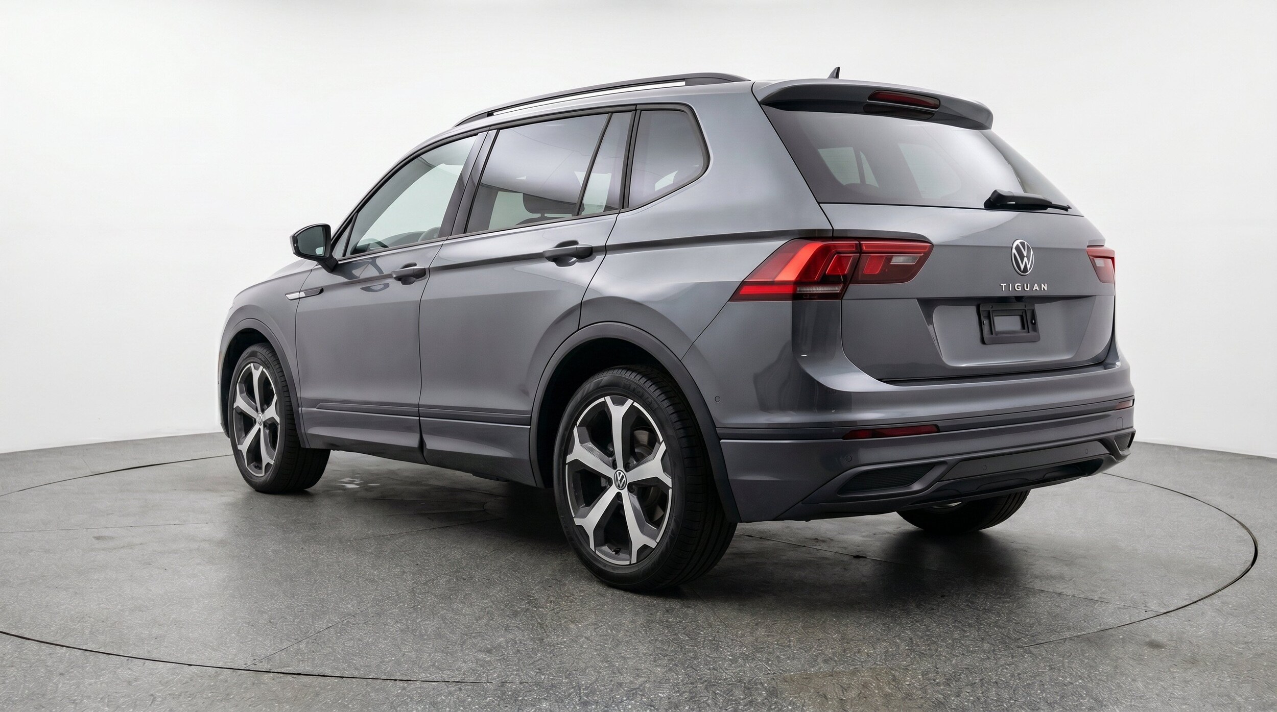 Thumbnail: 2026 Volkswagen Tiguan - 6