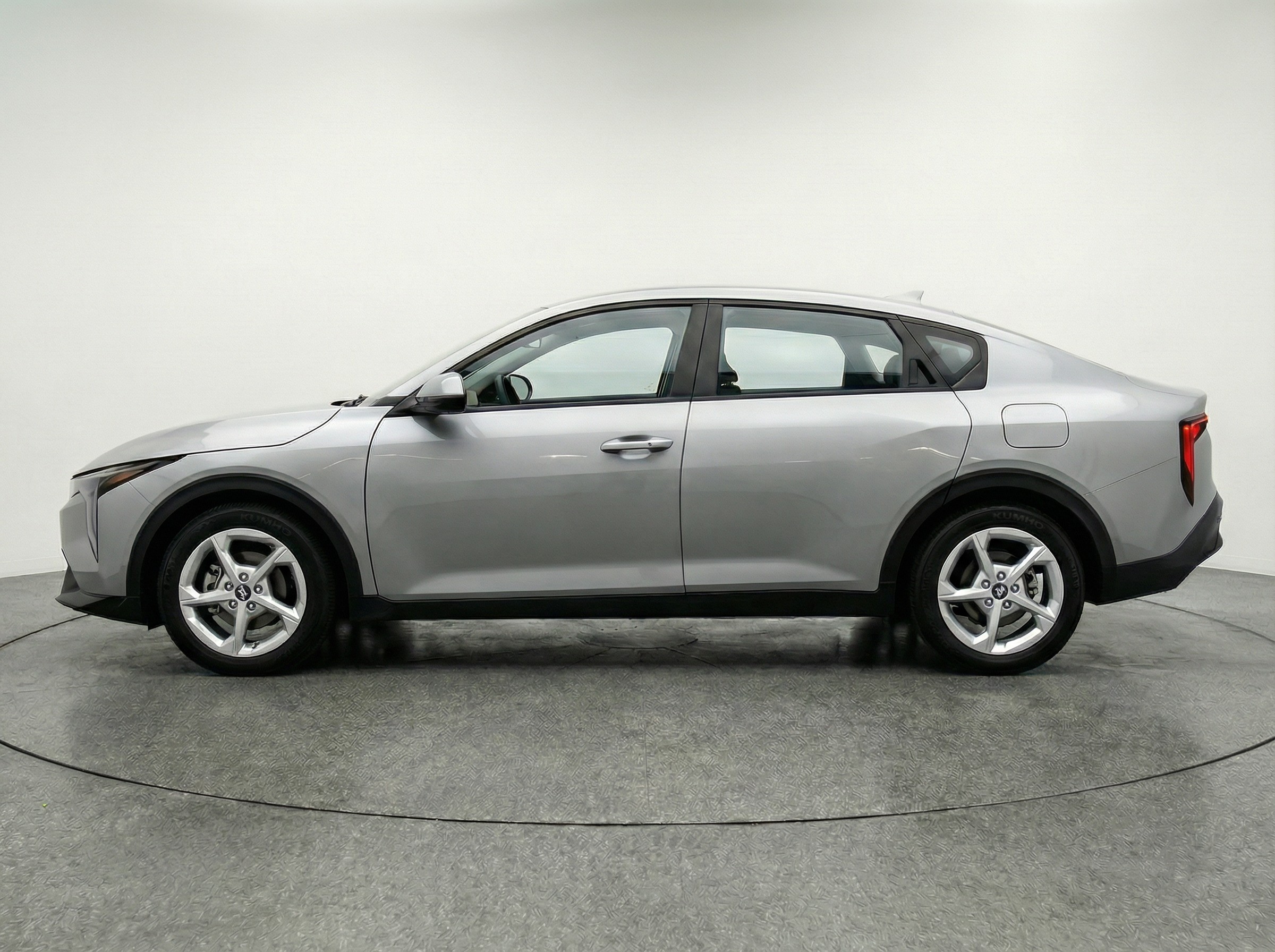 Thumbnail: 2025 Kia K4 - 4