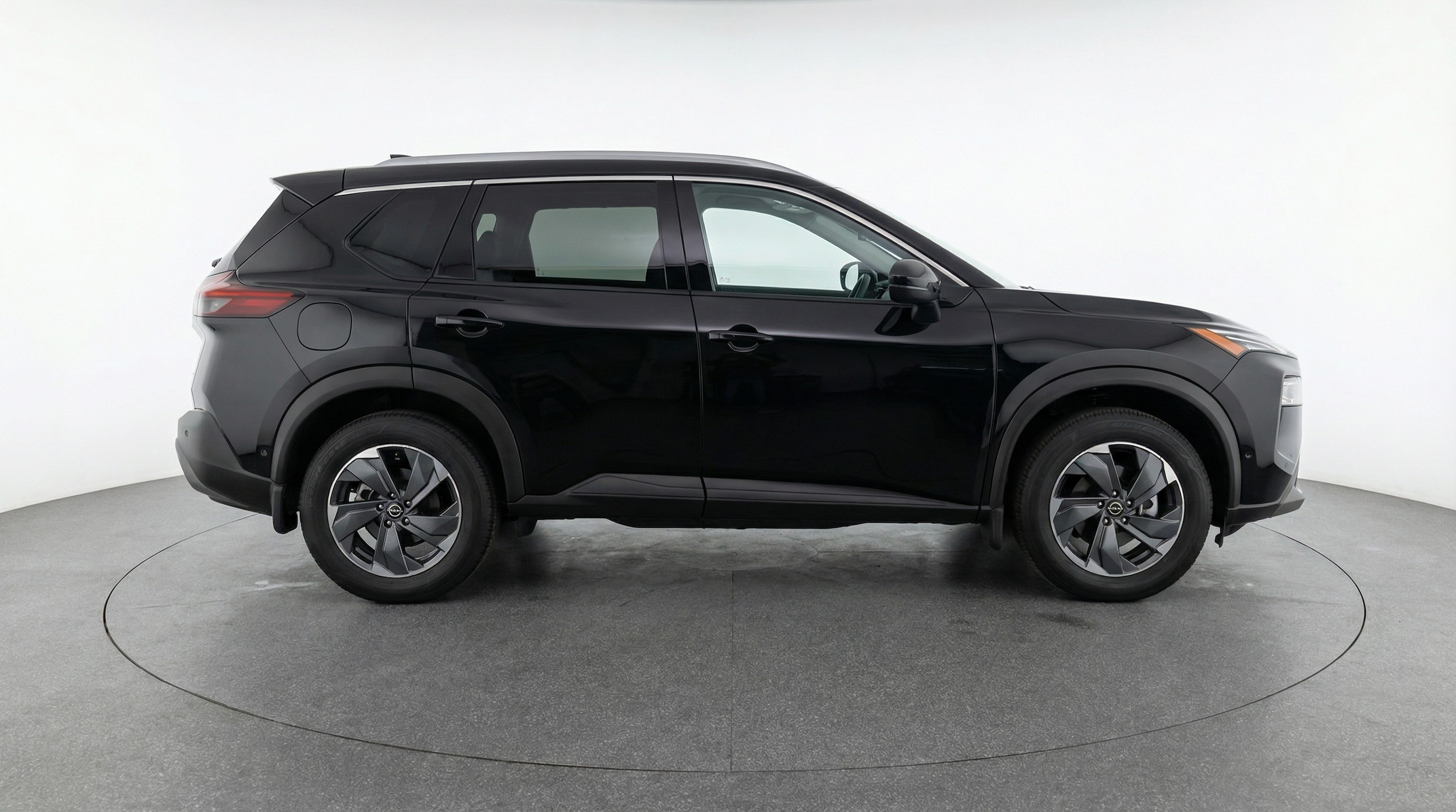 Thumbnail: 2025 Nissan Rogue - 8