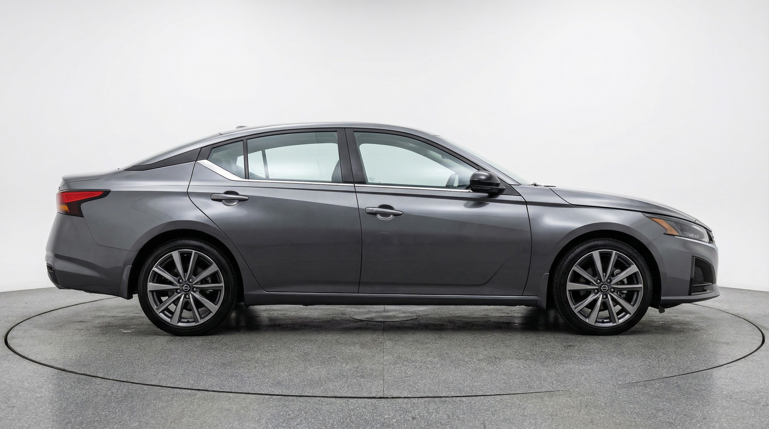 Thumbnail: 2025 Nissan Altima - 8