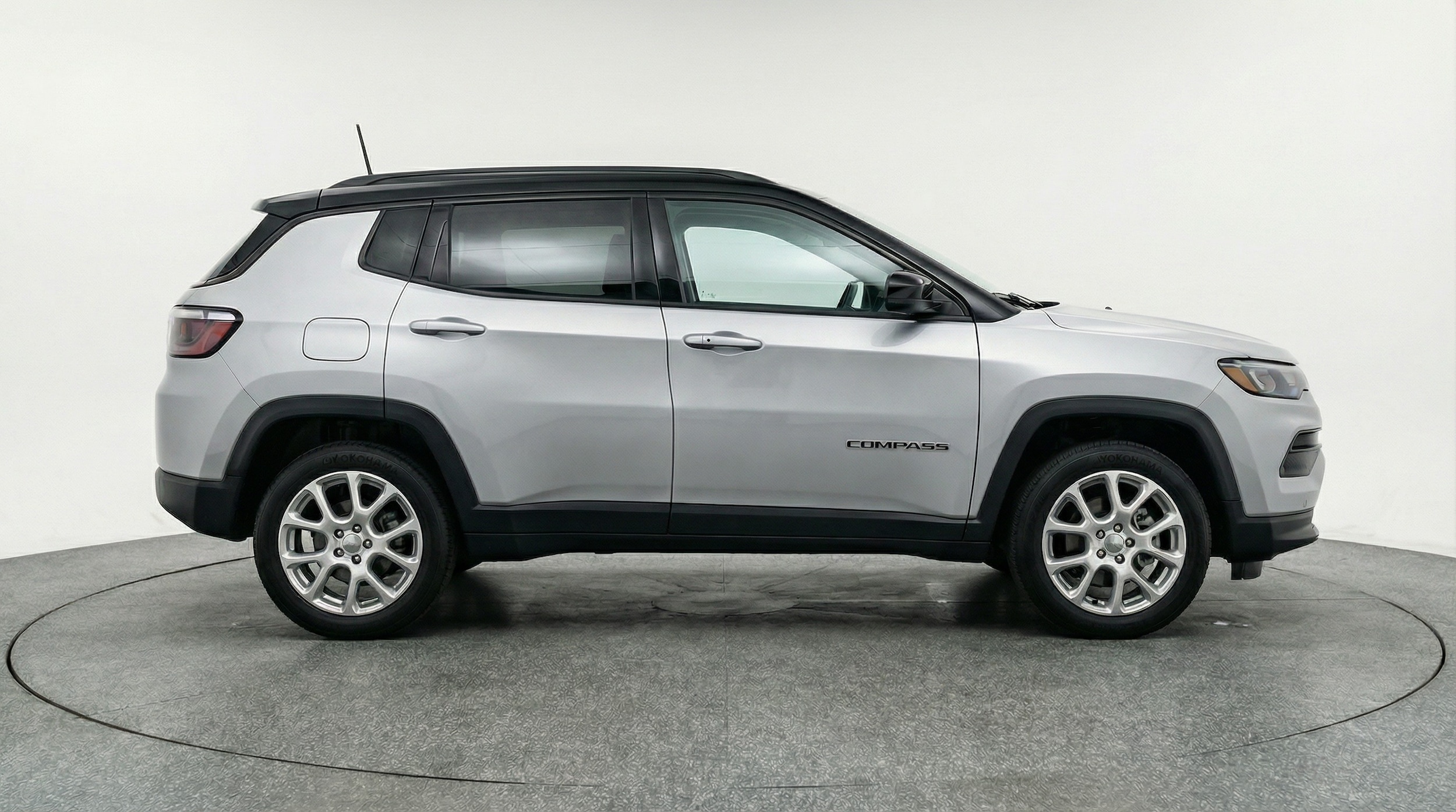 Thumbnail: 2025 Jeep Compass - 8