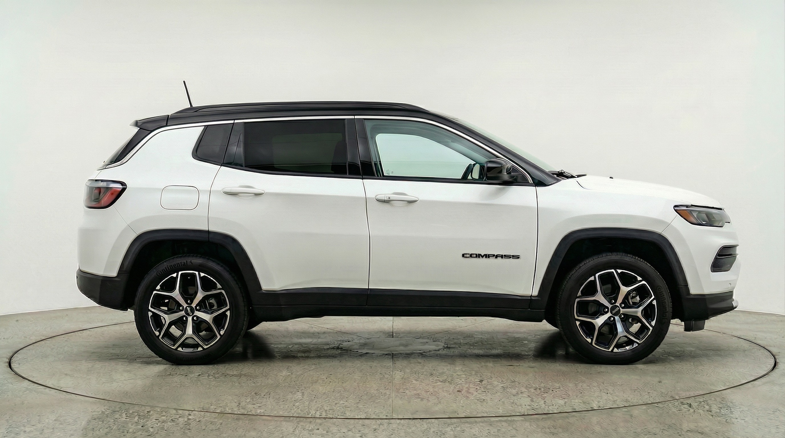 Thumbnail: 2025 Jeep Compass - 8