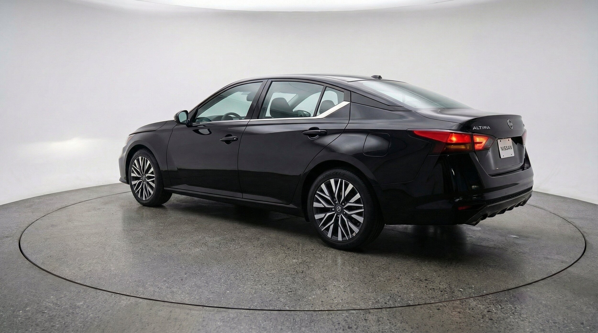 Thumbnail: 2026 Nissan Altima - 6