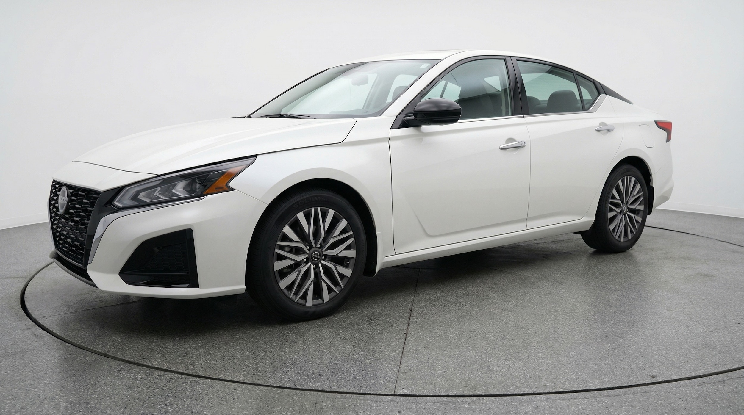 Thumbnail: 2025 Nissan Altima - 3