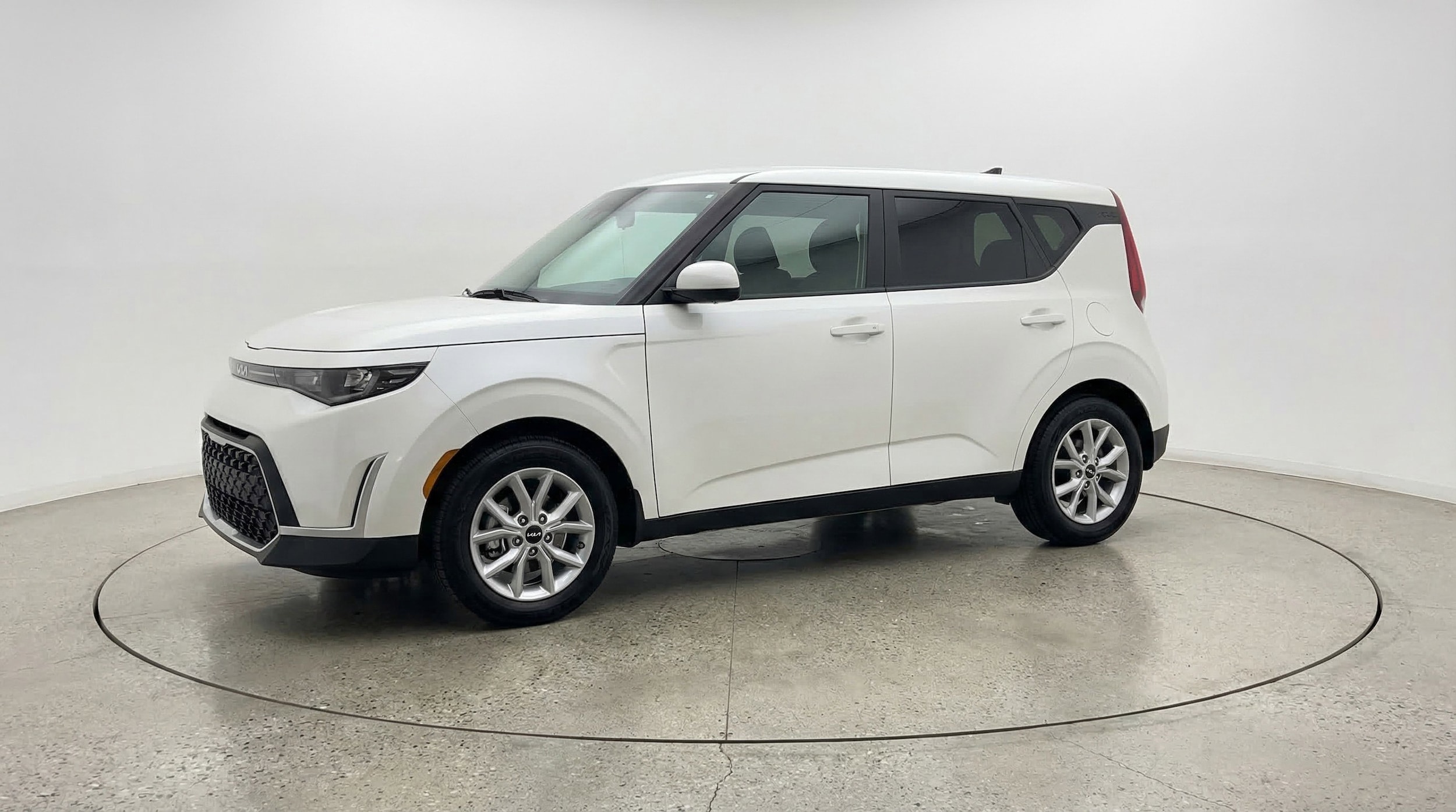 Thumbnail: 2025 Kia Soul - 3