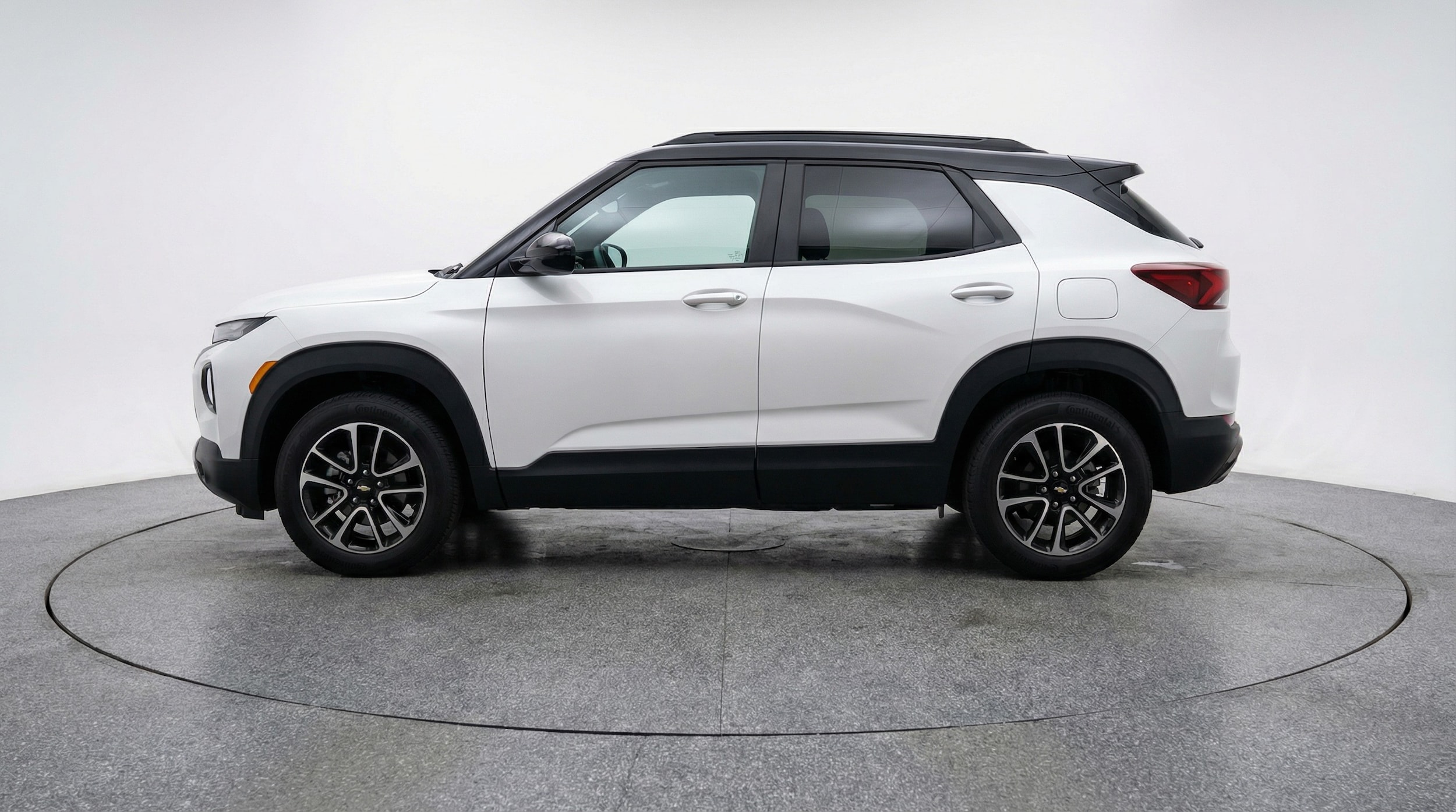 Thumbnail: 2025 Chevrolet TrailBlazer - 4