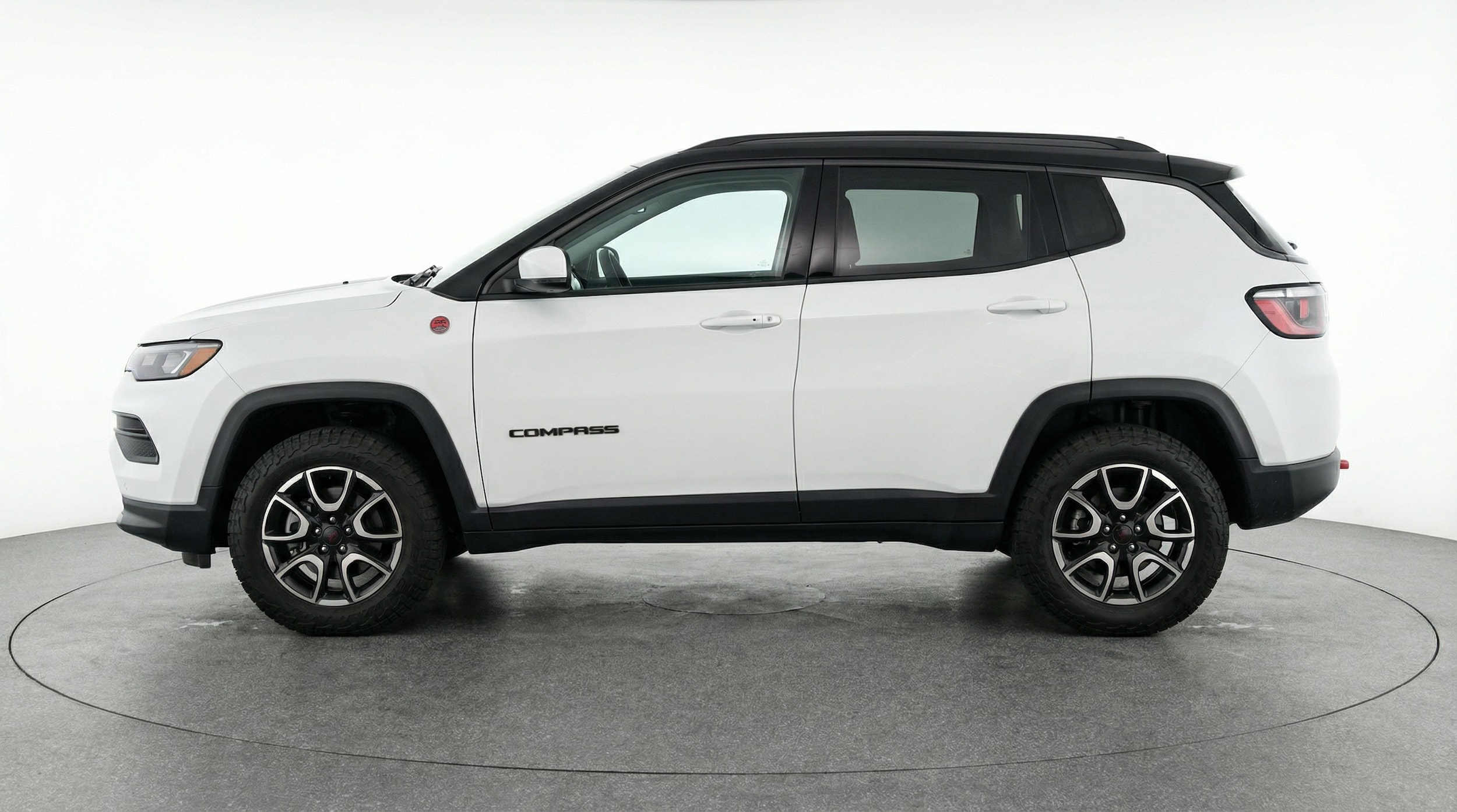 Thumbnail: 2025 Jeep Compass - 4