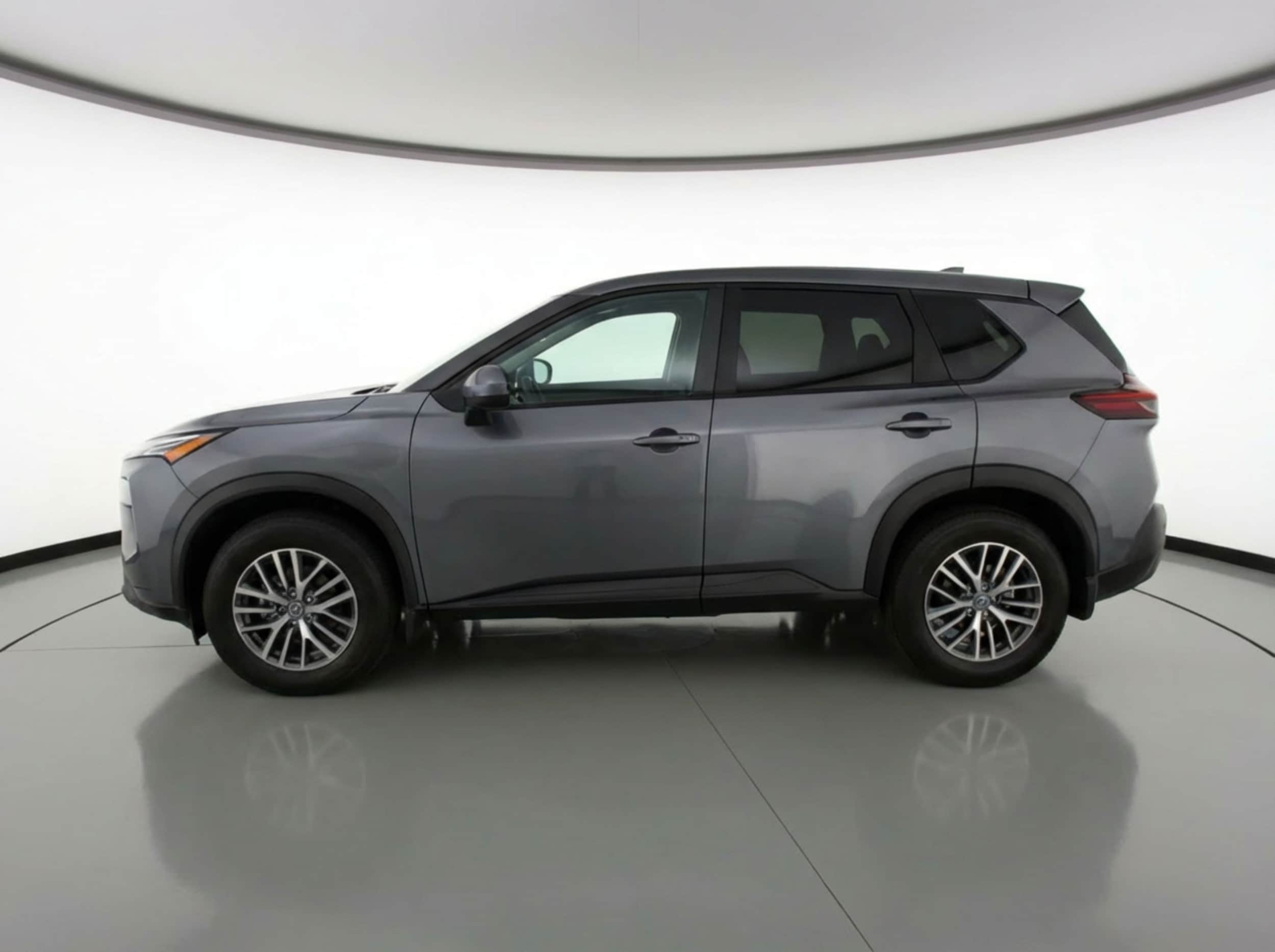 Thumbnail: 2024 Nissan Rogue - 4