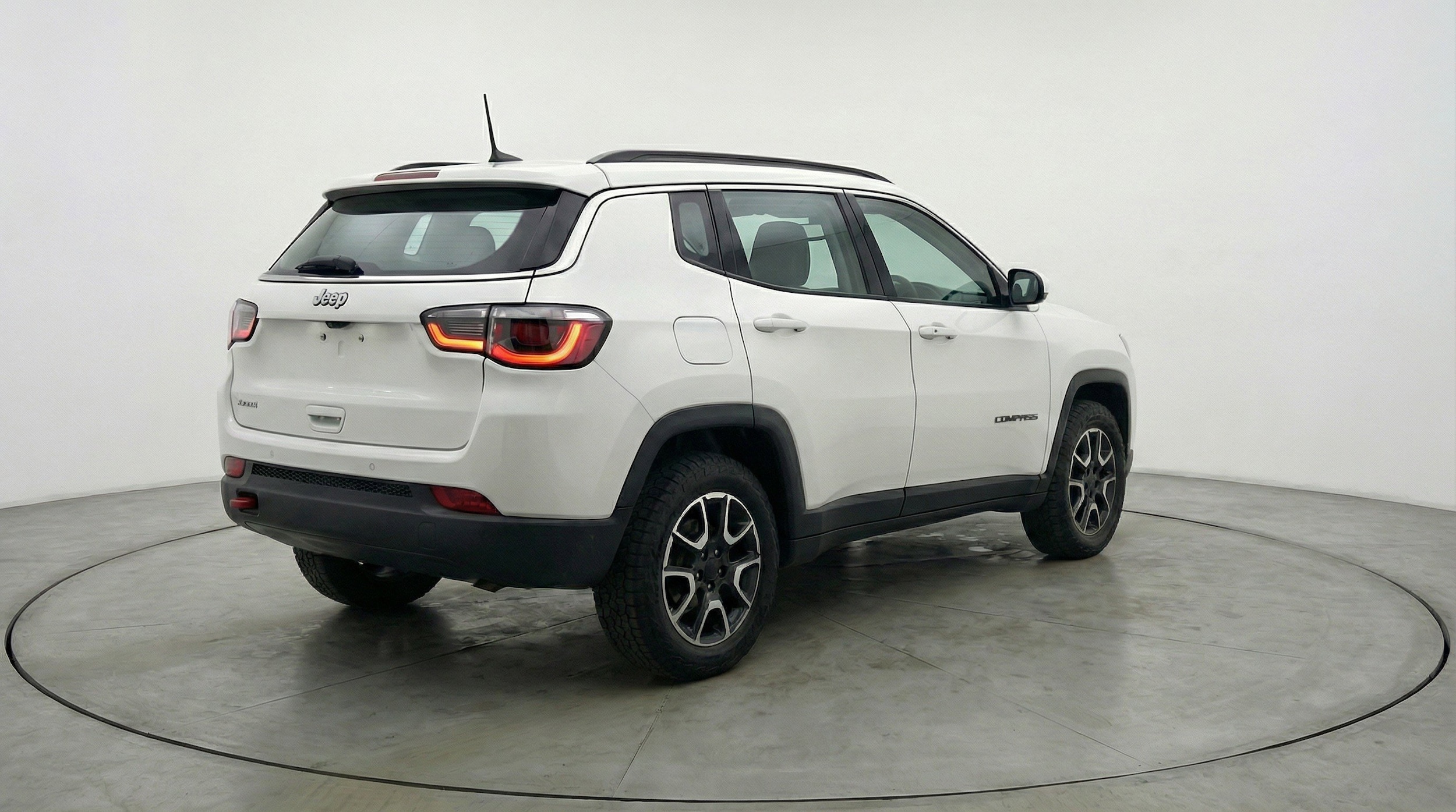 Thumbnail: 2025 Jeep Compass - 9