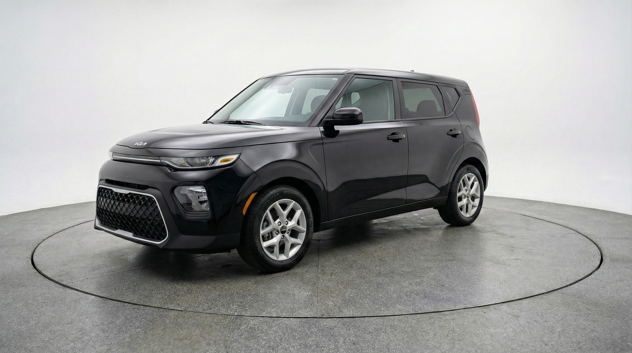 Thumbnail: 2025 Kia Soul - 3