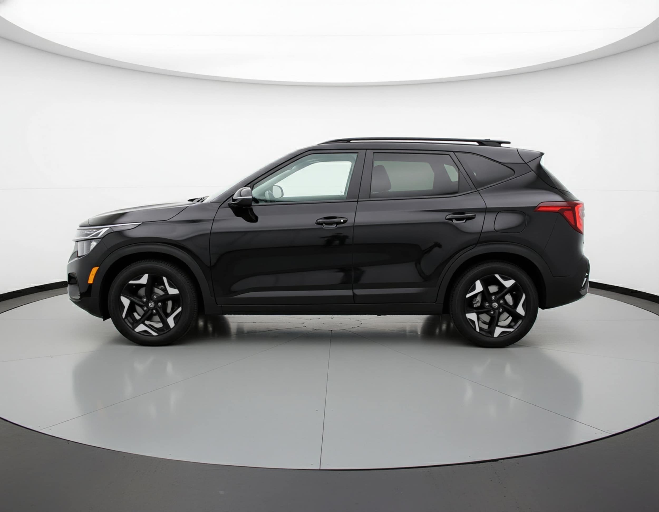 Thumbnail: 2025 Kia Seltos - 4