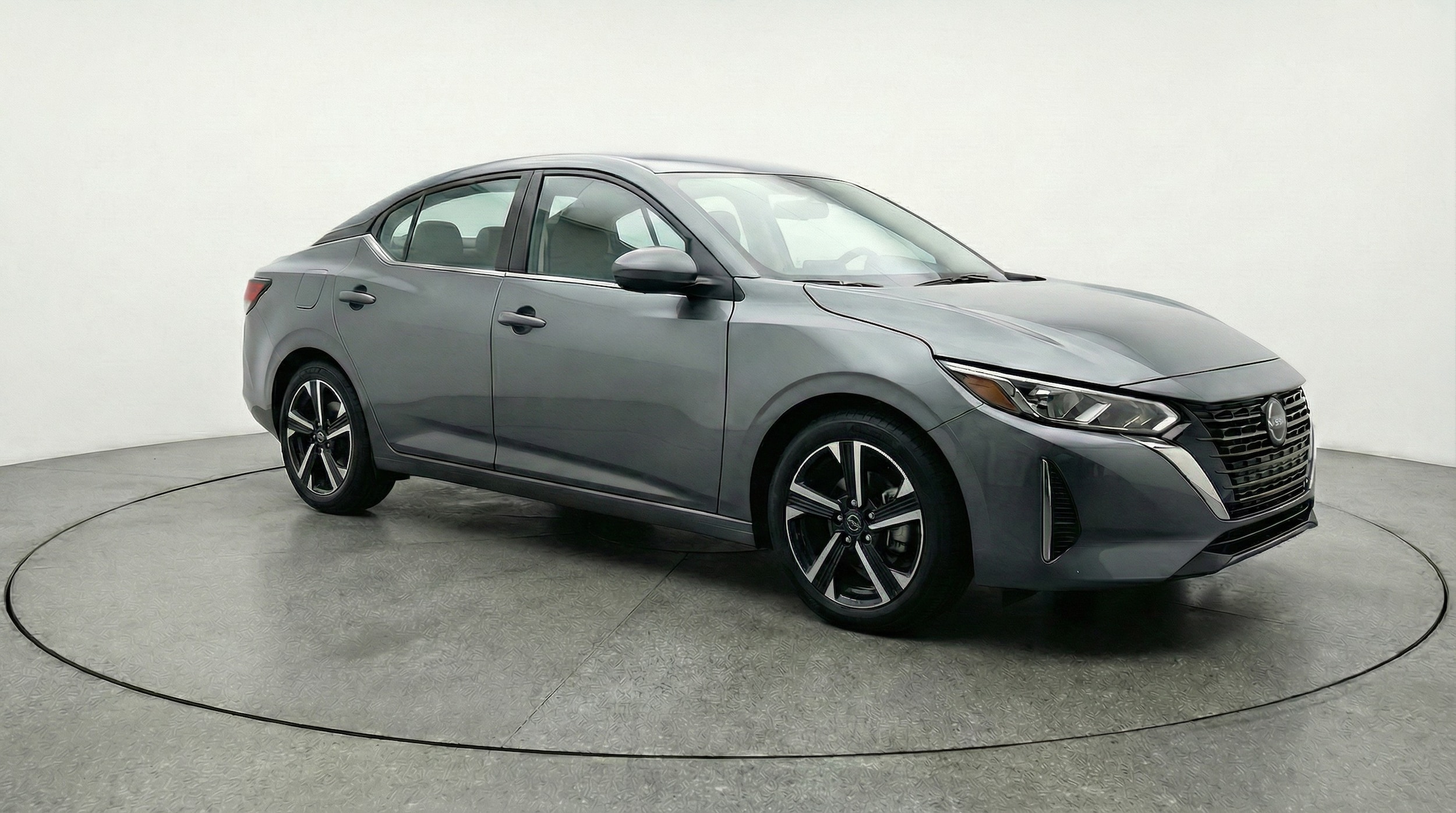 Thumbnail: 2025 Nissan Sentra - 1