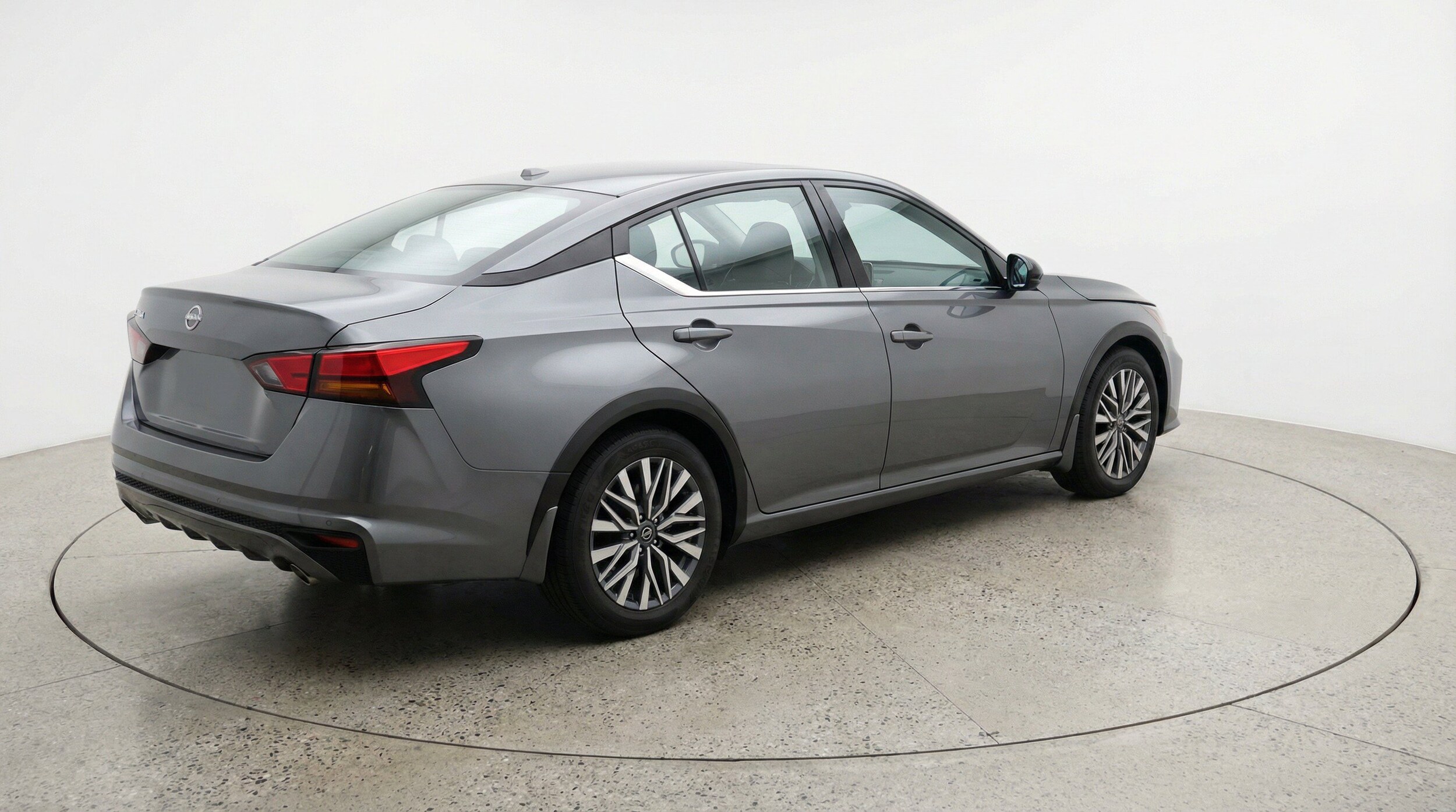 Thumbnail: 2025 Nissan Altima - 9