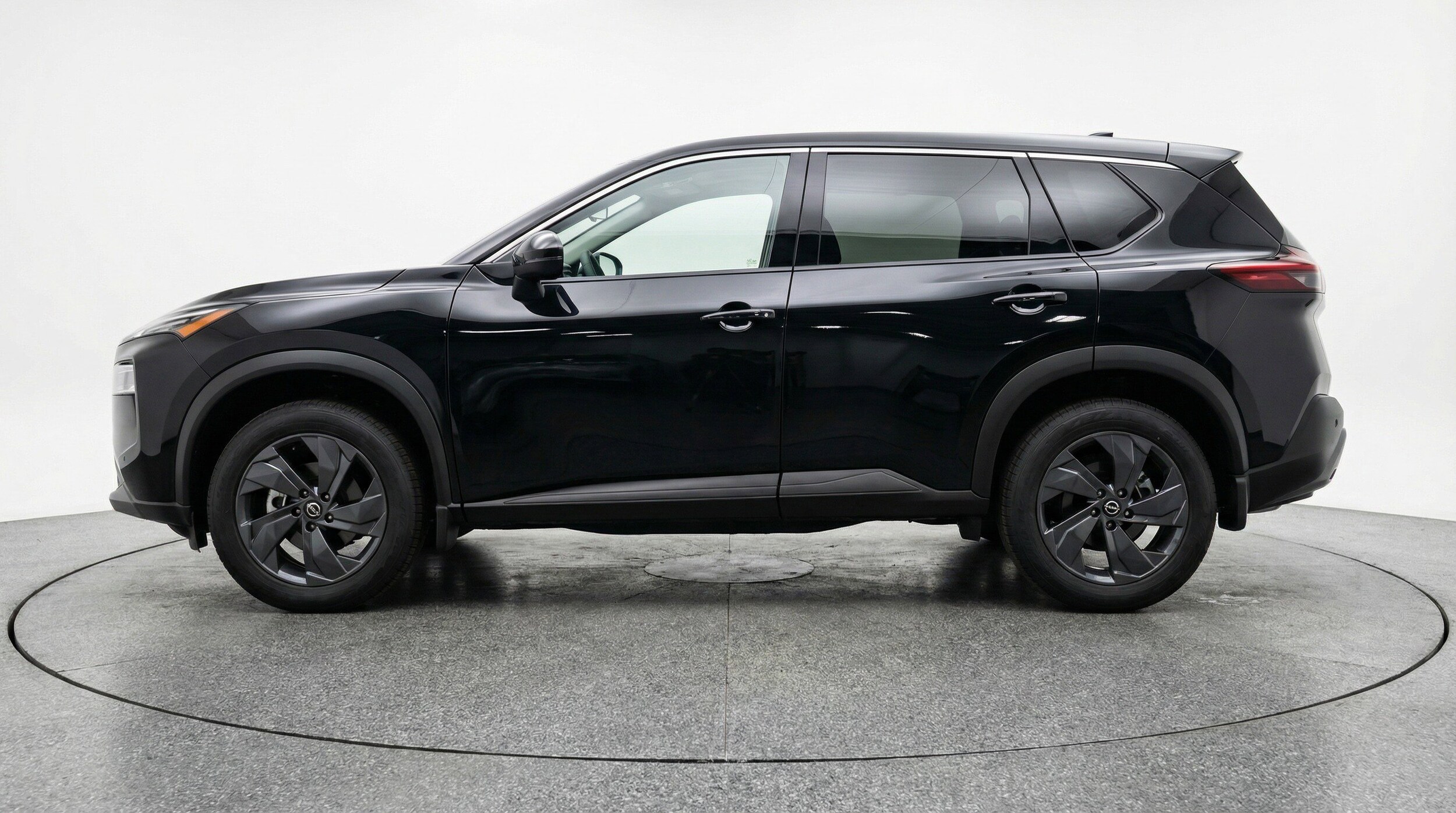 Thumbnail: 2025 Nissan Rogue - 5