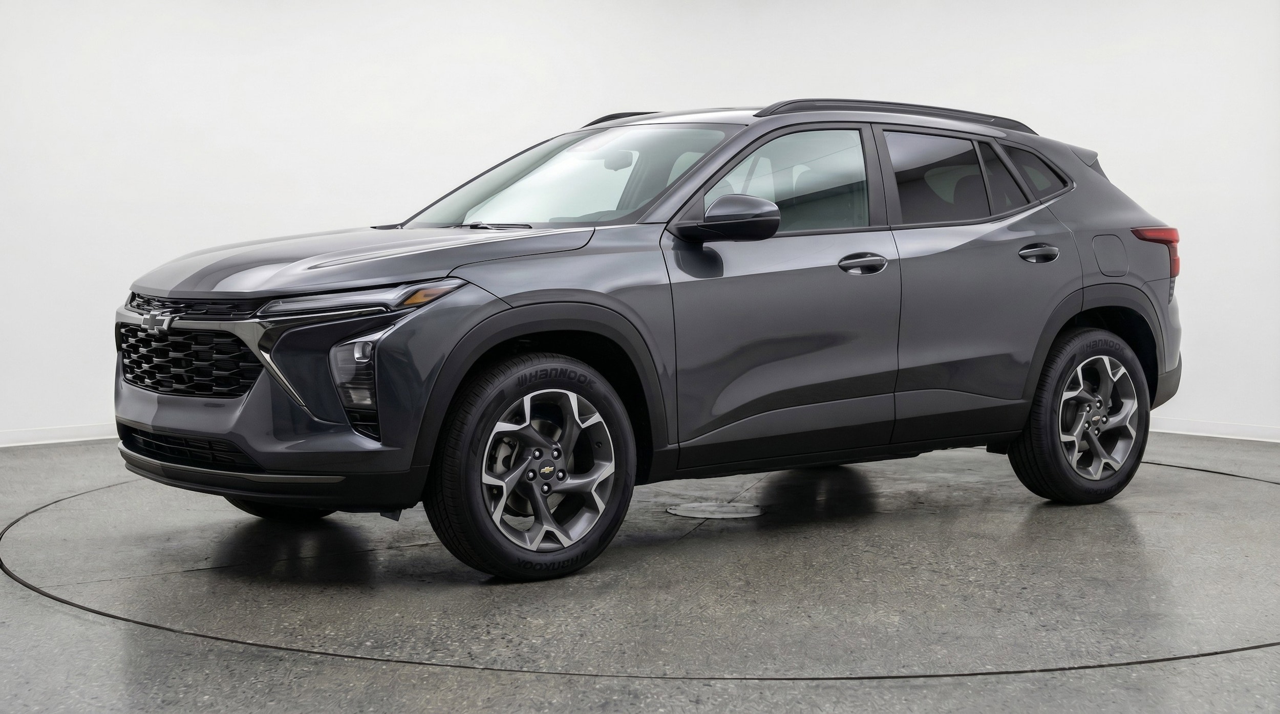 Thumbnail: 2025 Chevrolet Trax - 3