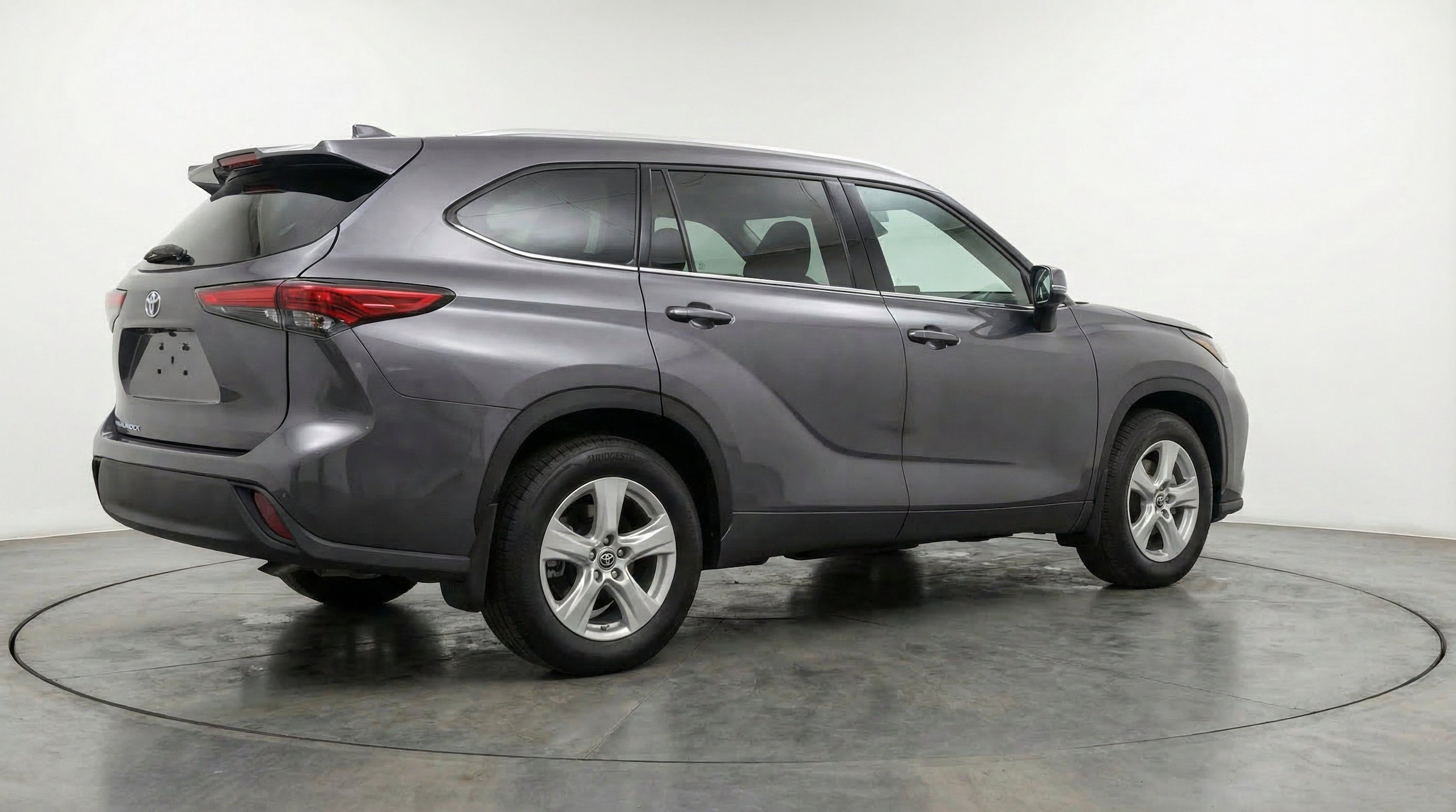 Thumbnail: 2025 Toyota Highlander - 9