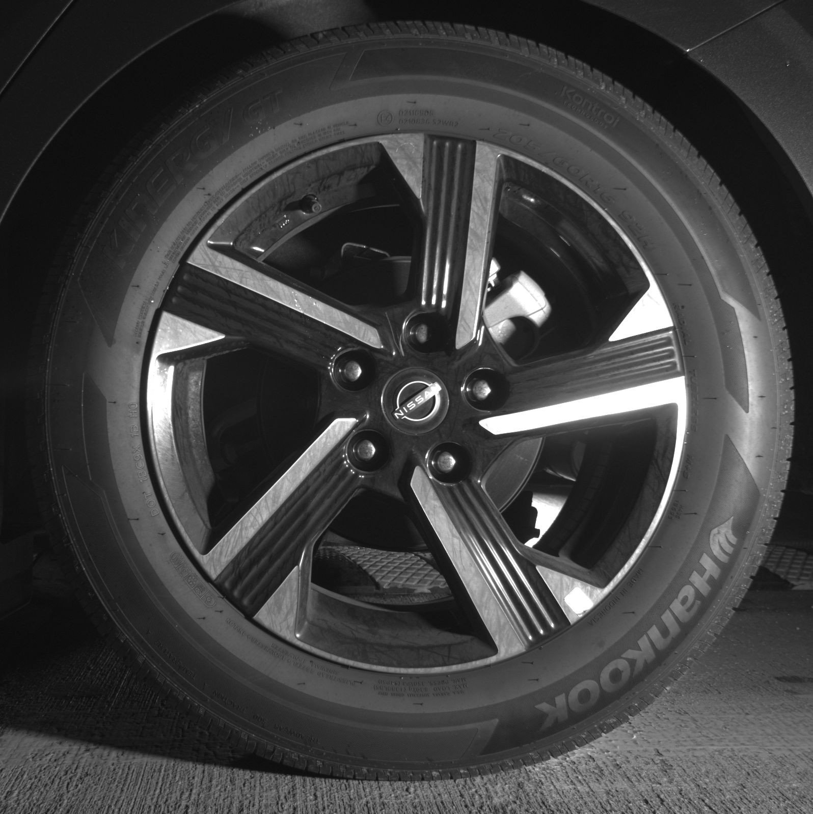 Thumbnail: 2025 Nissan Sentra - 14