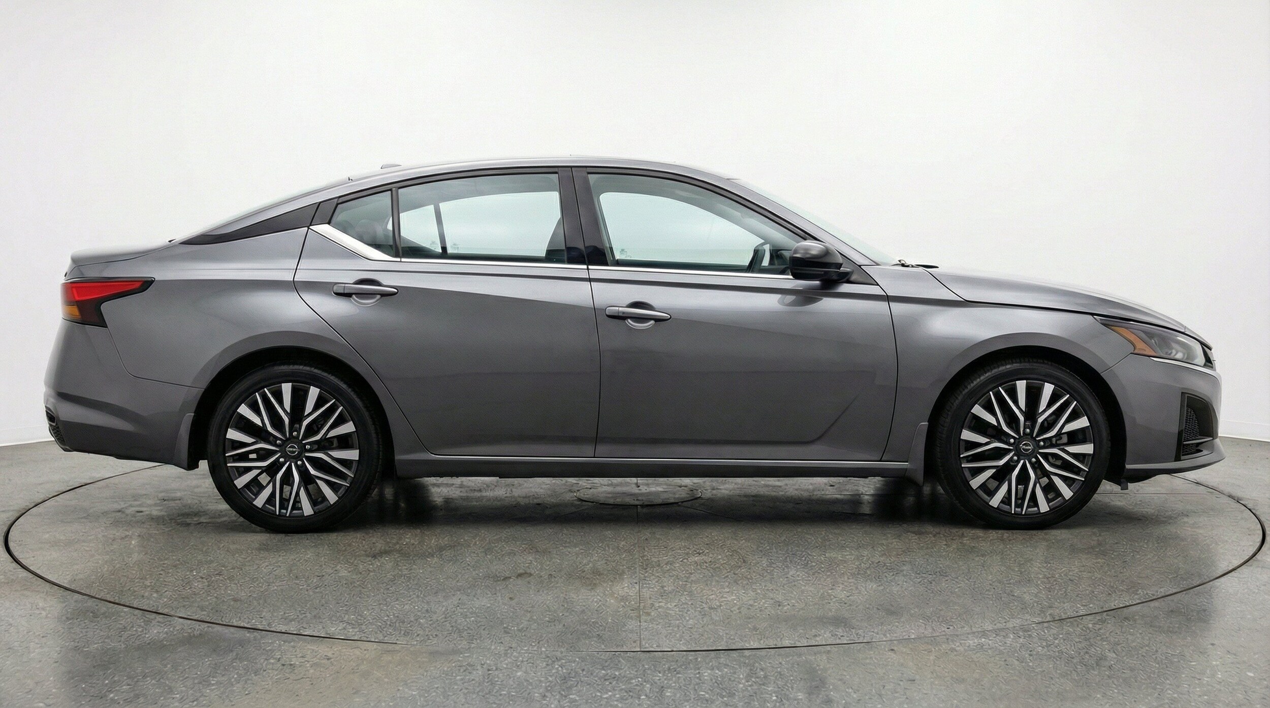Thumbnail: 2025 Nissan Altima - 11