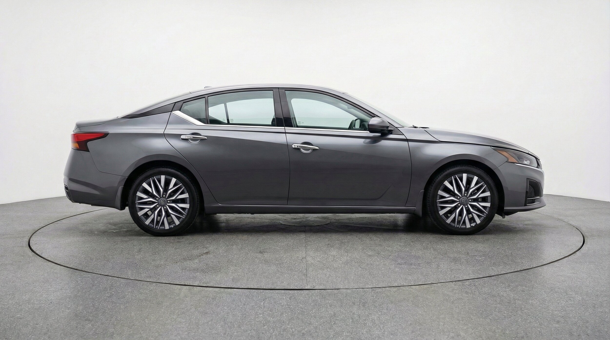 Thumbnail: 2025 Nissan Altima - 11