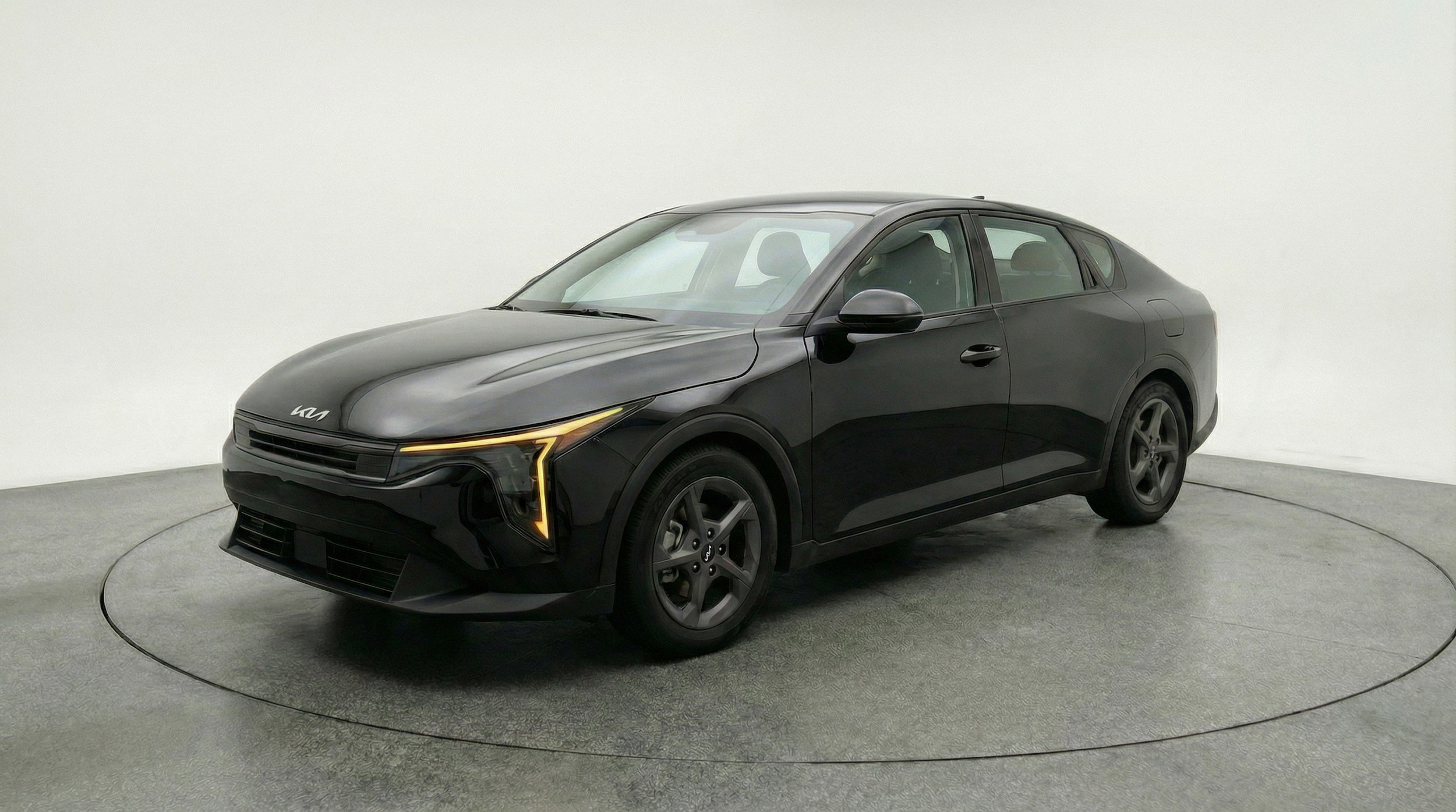 Thumbnail: 2025 Kia K4 - 3