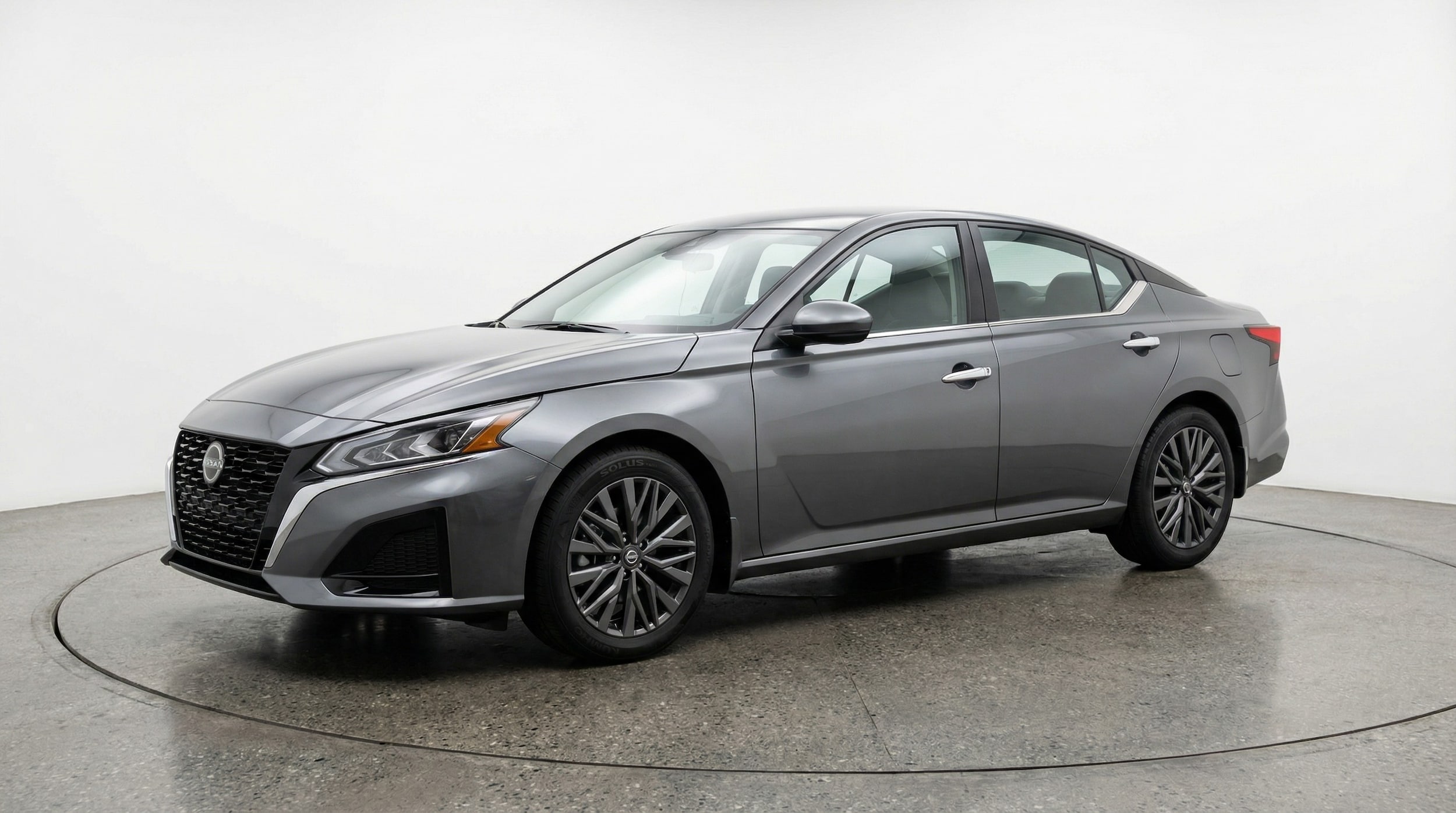 Thumbnail: 2025 Nissan Altima - 3