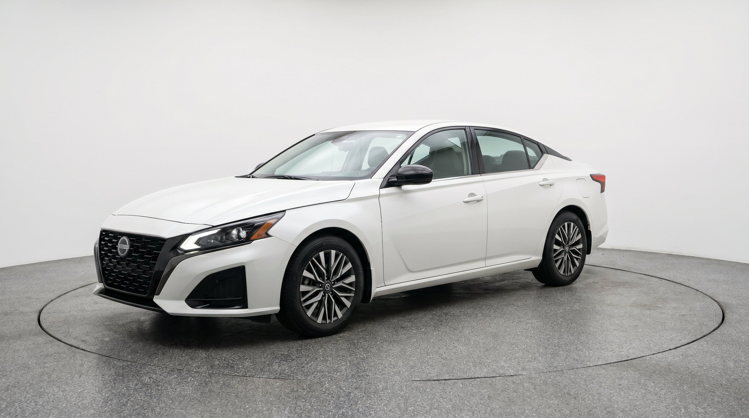 Thumbnail: 2026 Nissan Altima - 3